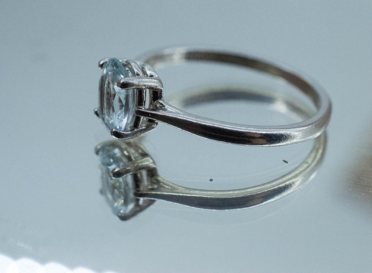 Aquamarine Ring, Natural Untreated Brazil Aquamarine; 0.825cts