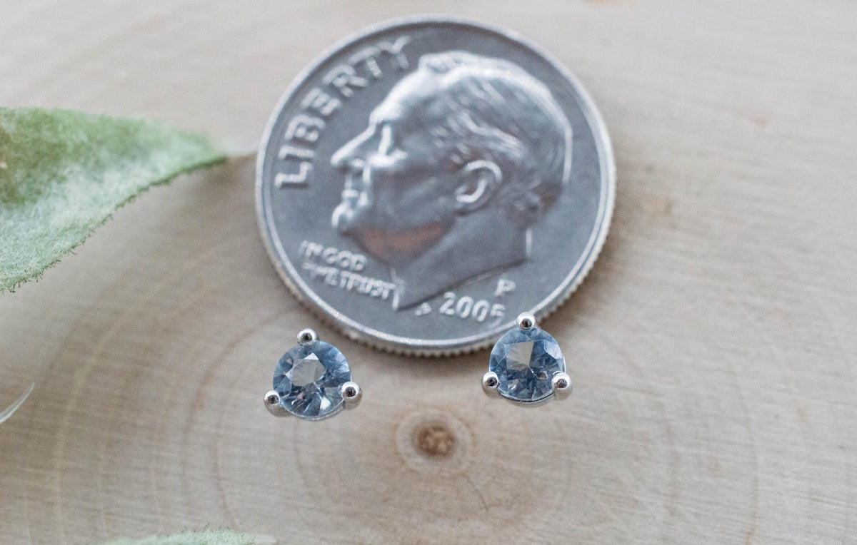 Aquamarine Earrings; Natural Untreated Brazil Aquamarine; 0.290cts