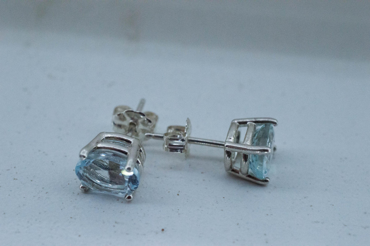 Aquamarine Earrings; Natural Untreated Mozambique Aquamarine; 2.530cts