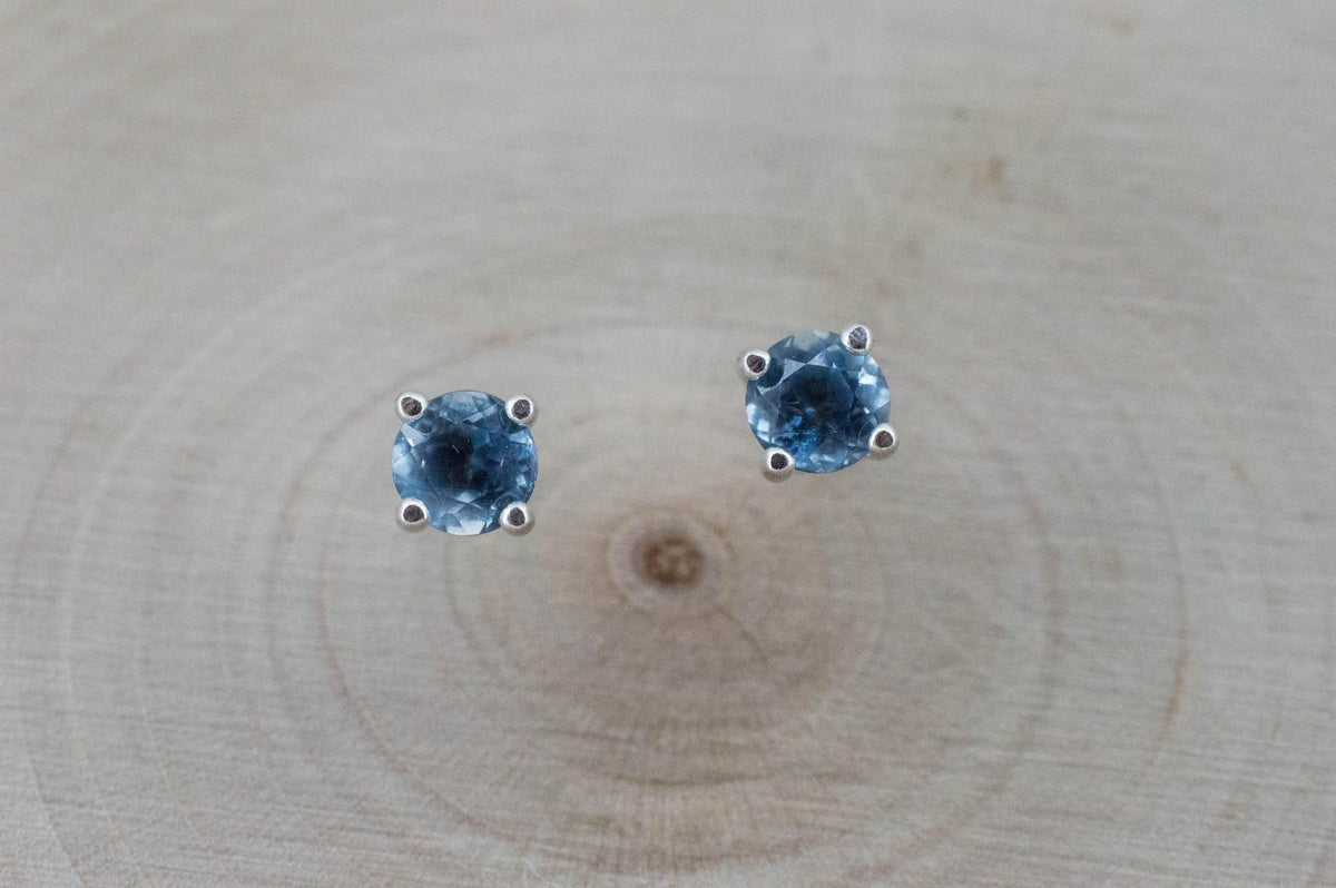 Aquamarine Earrings; Natural Untreated Nigeria Aquamarine; 0.510cts
