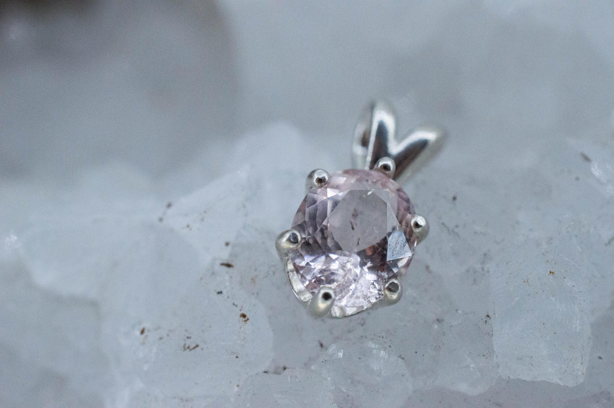 Morganite Pendant; Natural Untreated Brazil Pink Beryl; 1.620cts