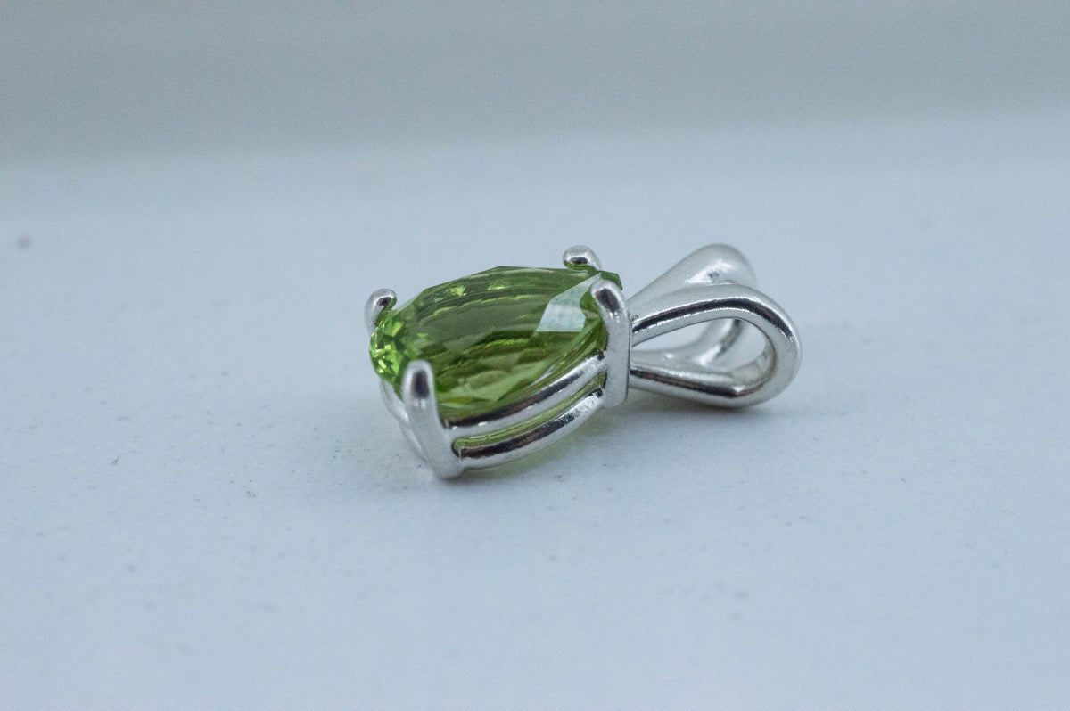 Peridot Pendant; Natural Untreated Tanzania GoGo Peridot; 1.985cts