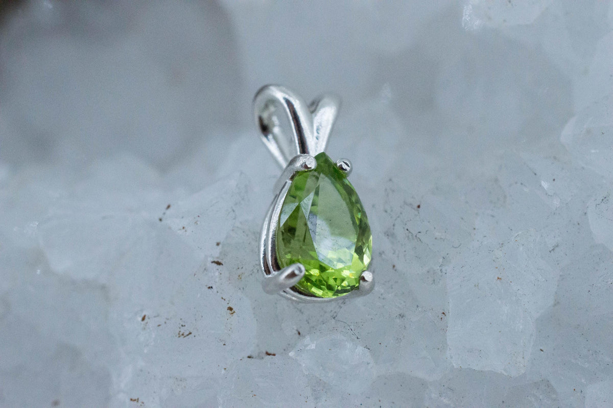 Peridot Pendant; Natural Untreated Tanzania GoGo Peridot; 1.985cts