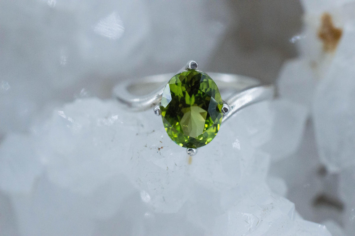 Peridot Ring, Natural Untreated Pakistan Peridot; 2.130cts