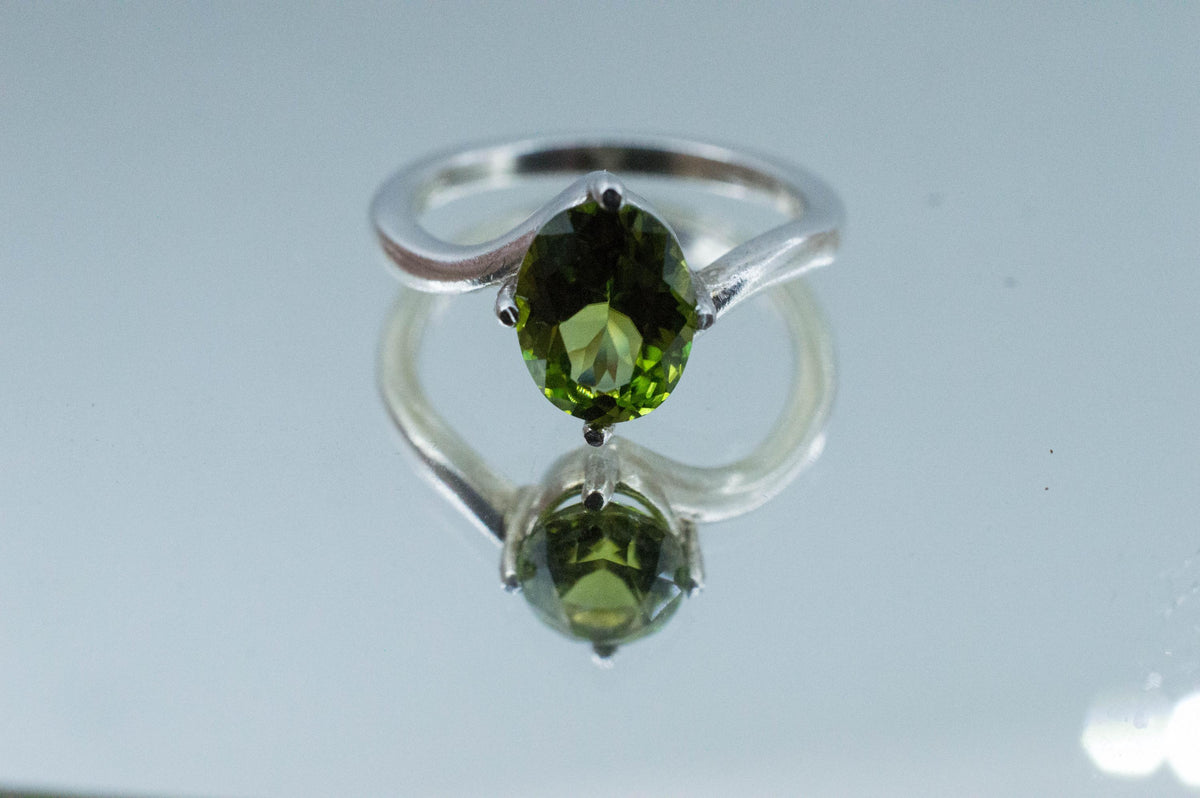 Peridot Ring, Natural Untreated Pakistan Peridot; 2.130cts
