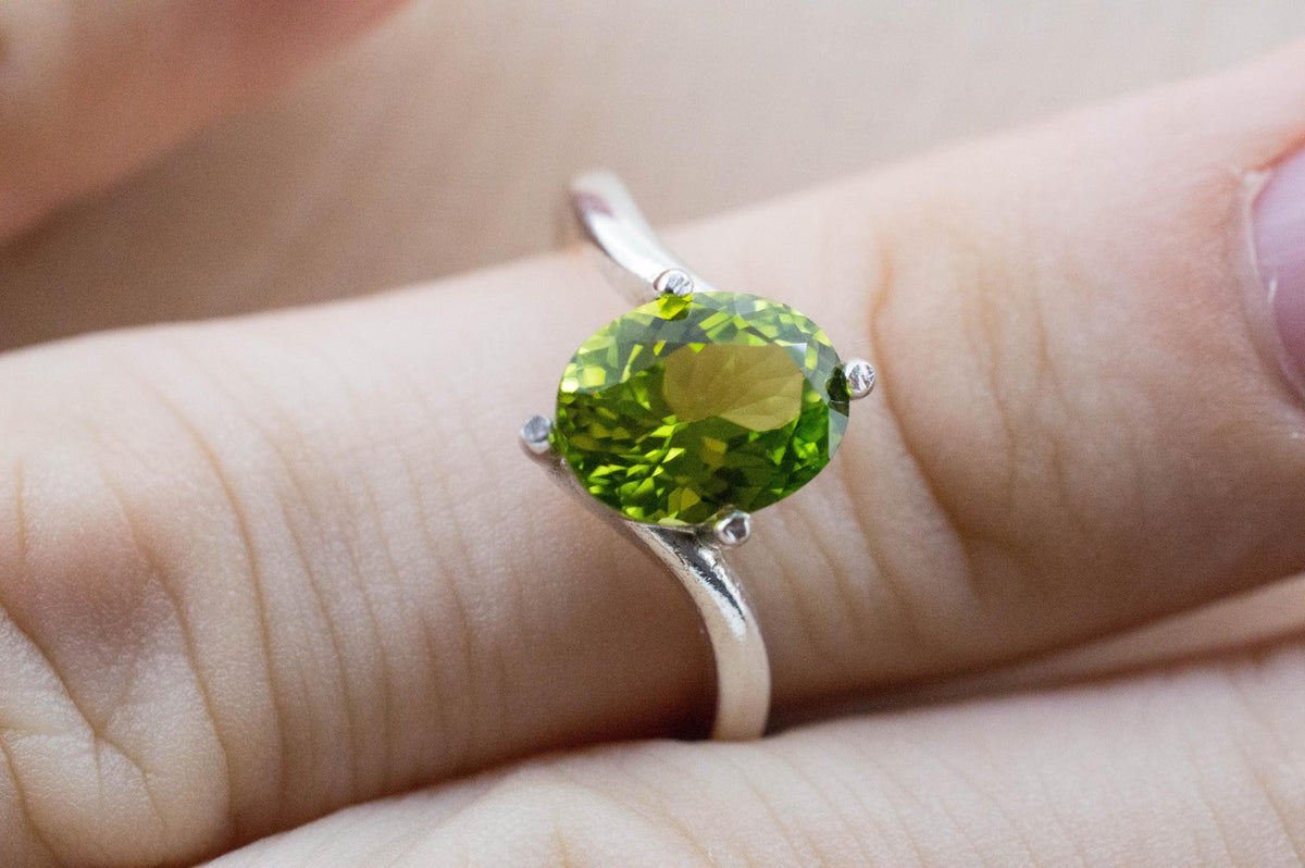 Peridot Ring, Natural Untreated Pakistan Peridot; 2.130cts