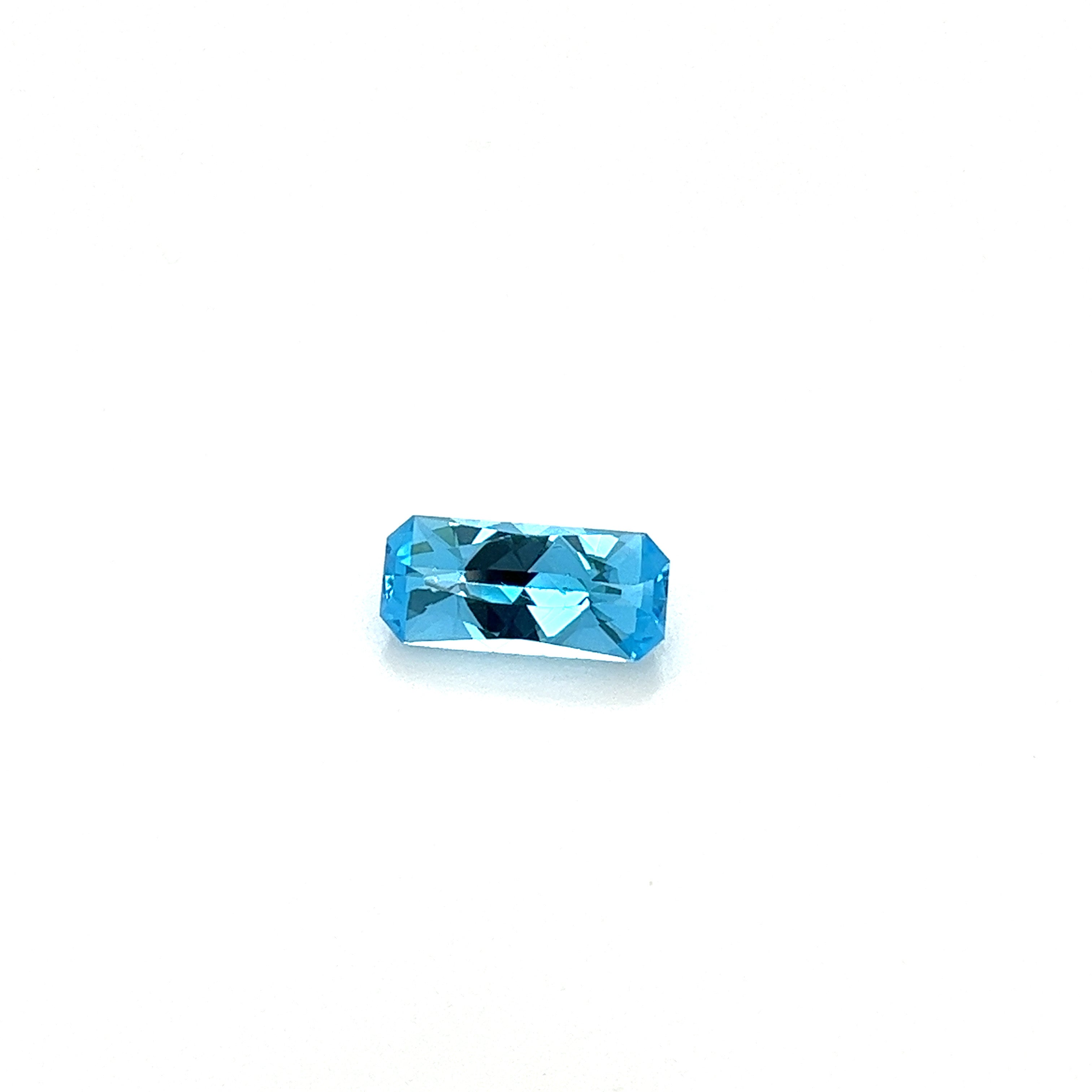 Blue Topaz Gemstone; Natural Brazil Topaz, 3.320cts - Mark Oliver Gems