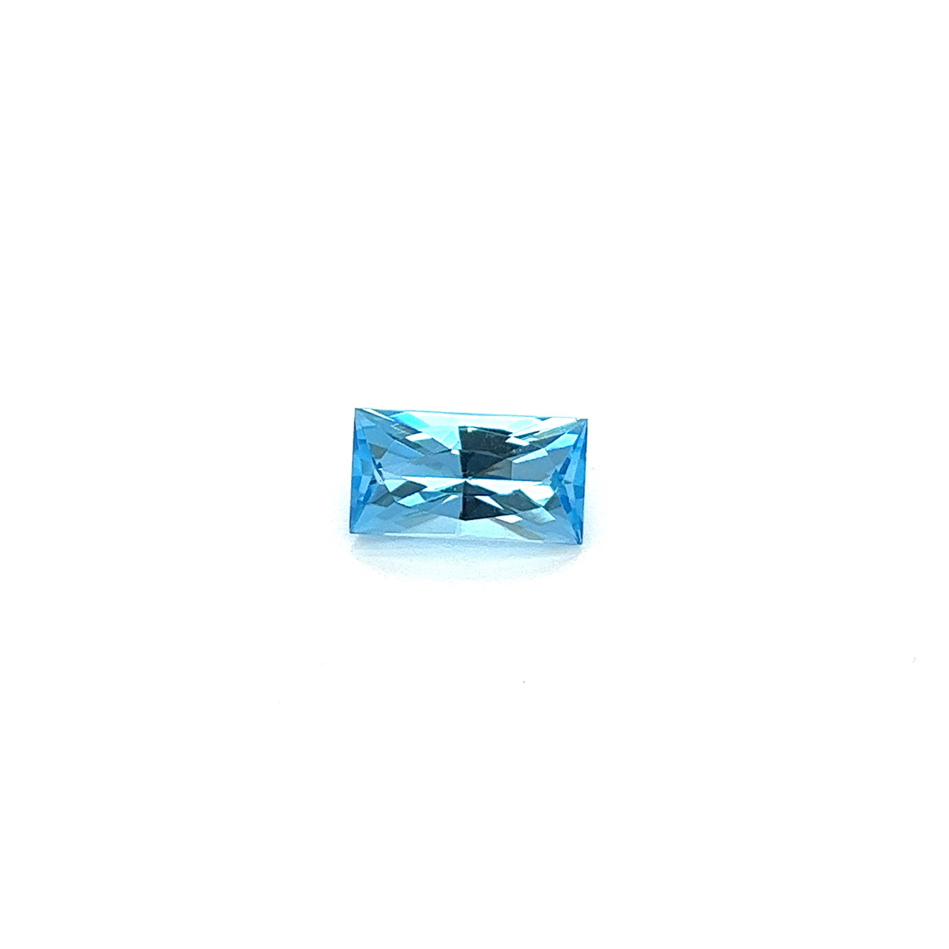 Blue Topaz Gemstone; Natural Brazil Topaz, 4.840cts - Mark Oliver Gems