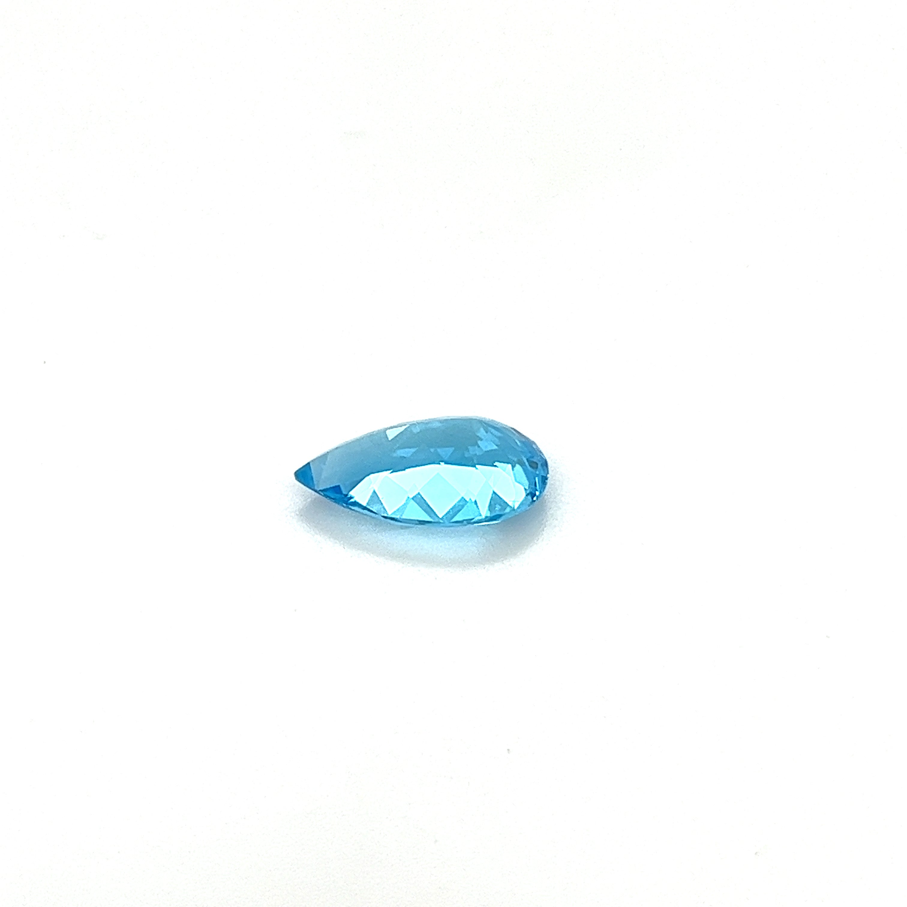 Blue Topaz Gemstone; Natural Brazil Topaz, 4.035cts - Mark Oliver Gems