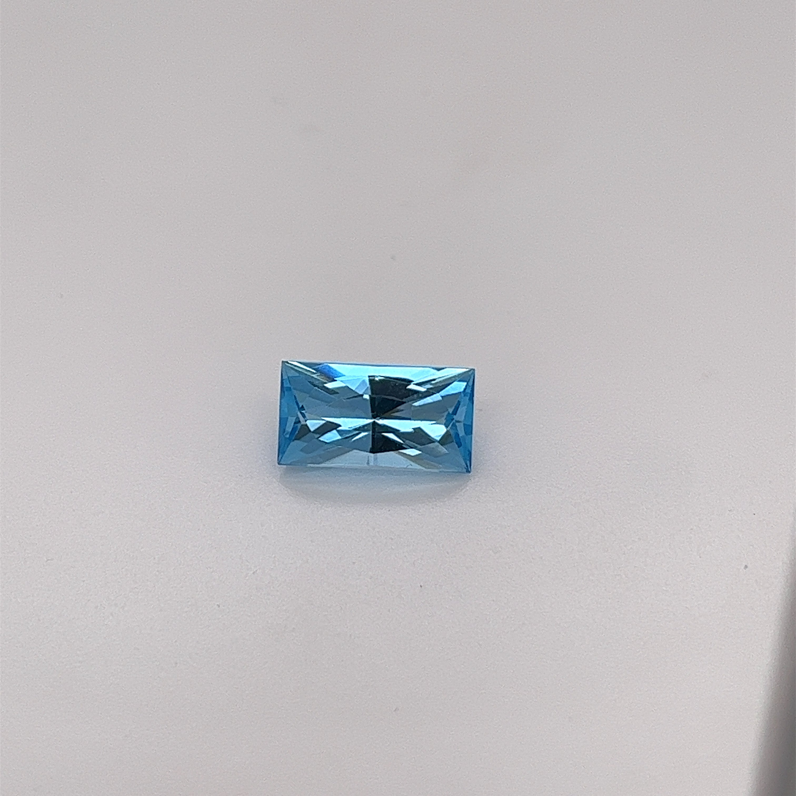 Blue Topaz Gemstone; Natural Brazil Topaz, 4.840cts - Mark Oliver Gems