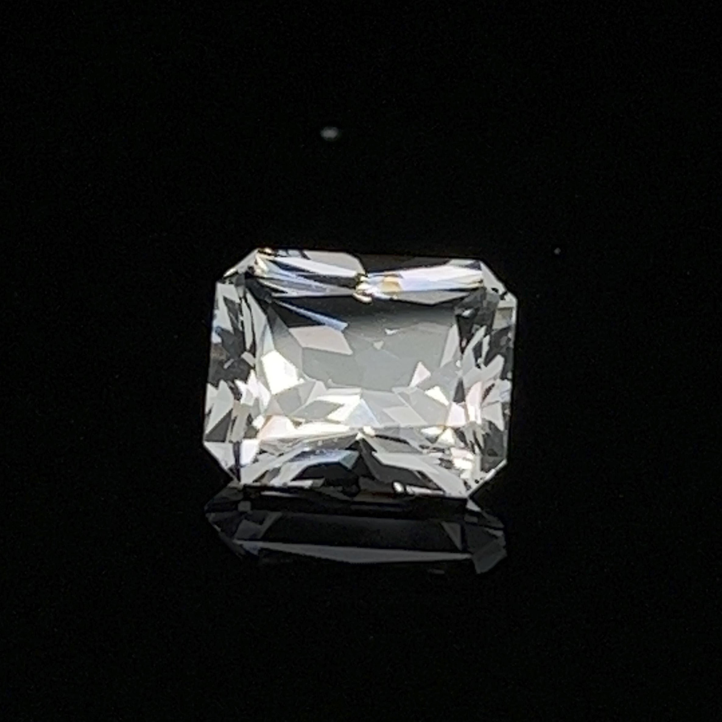 Danburite Gemstone; Natural Untreated Mexico Danburite, 3.255cts - Mark Oliver Gems