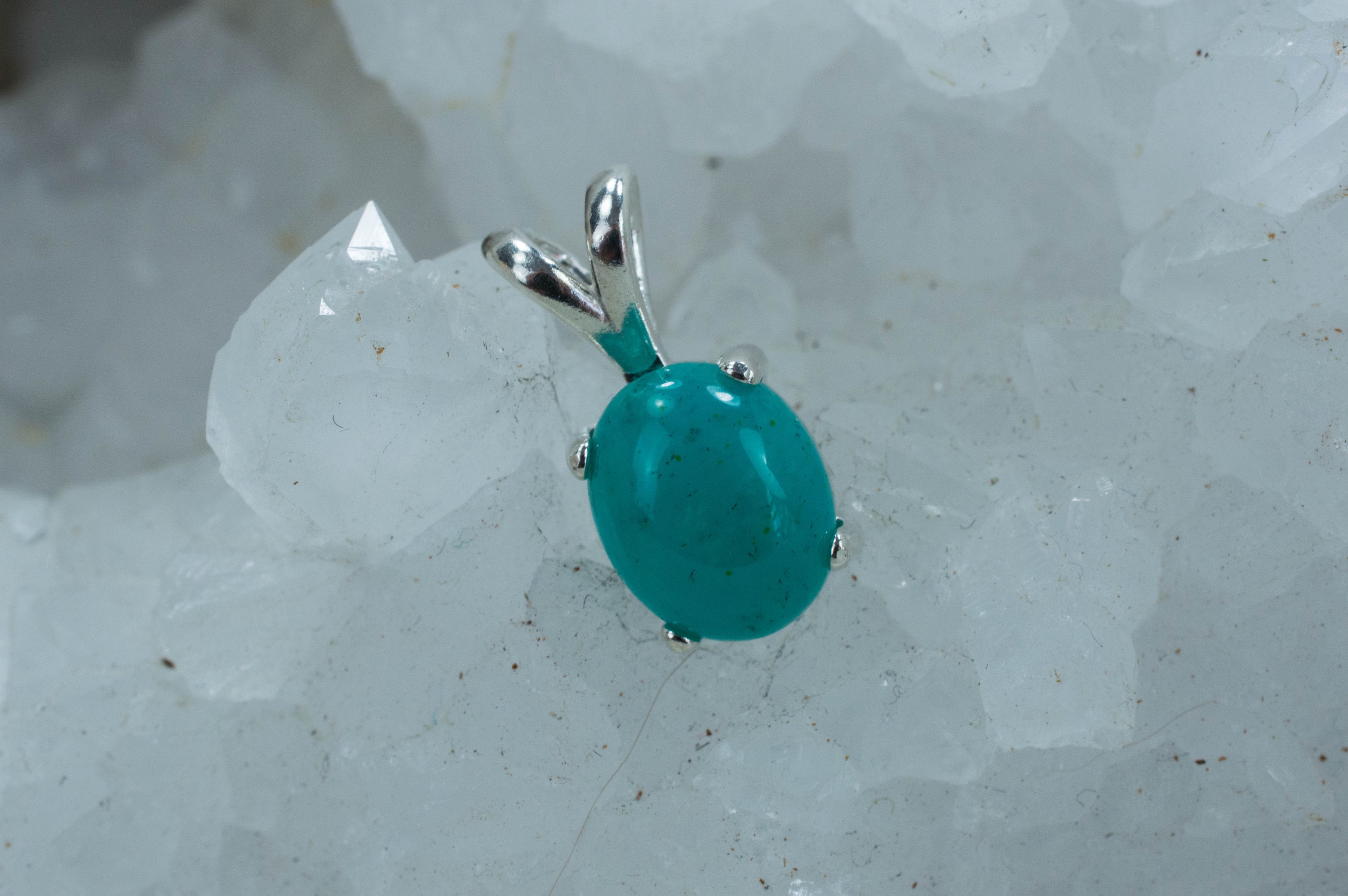 Gem Silica Pendant; Genuine Untreated Arizona Chalcedony - Mark Oliver Gems