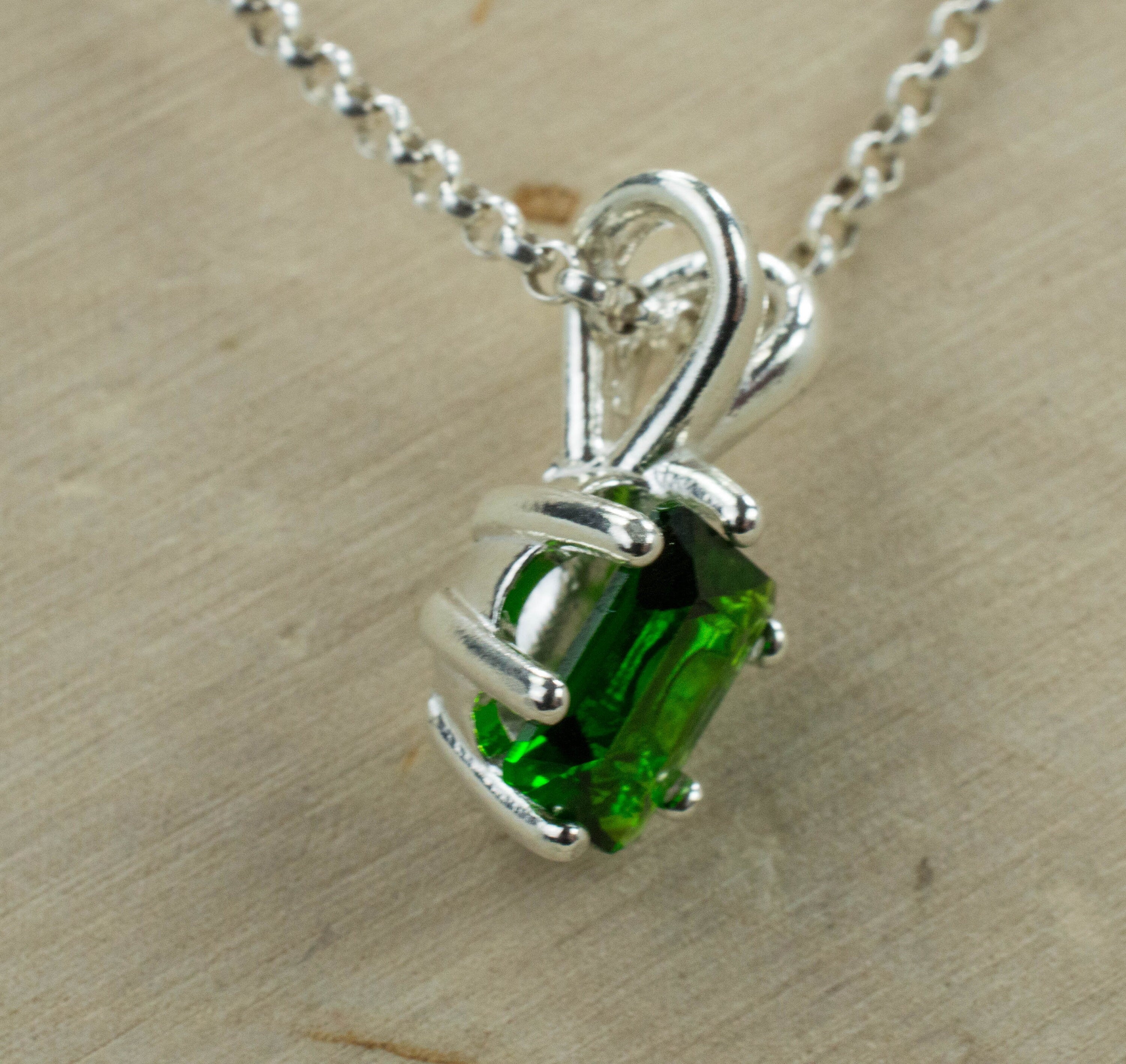 Chrome Diopside Pendant; Genuine Untreated Siberia Diopside - Mark Oliver Gems