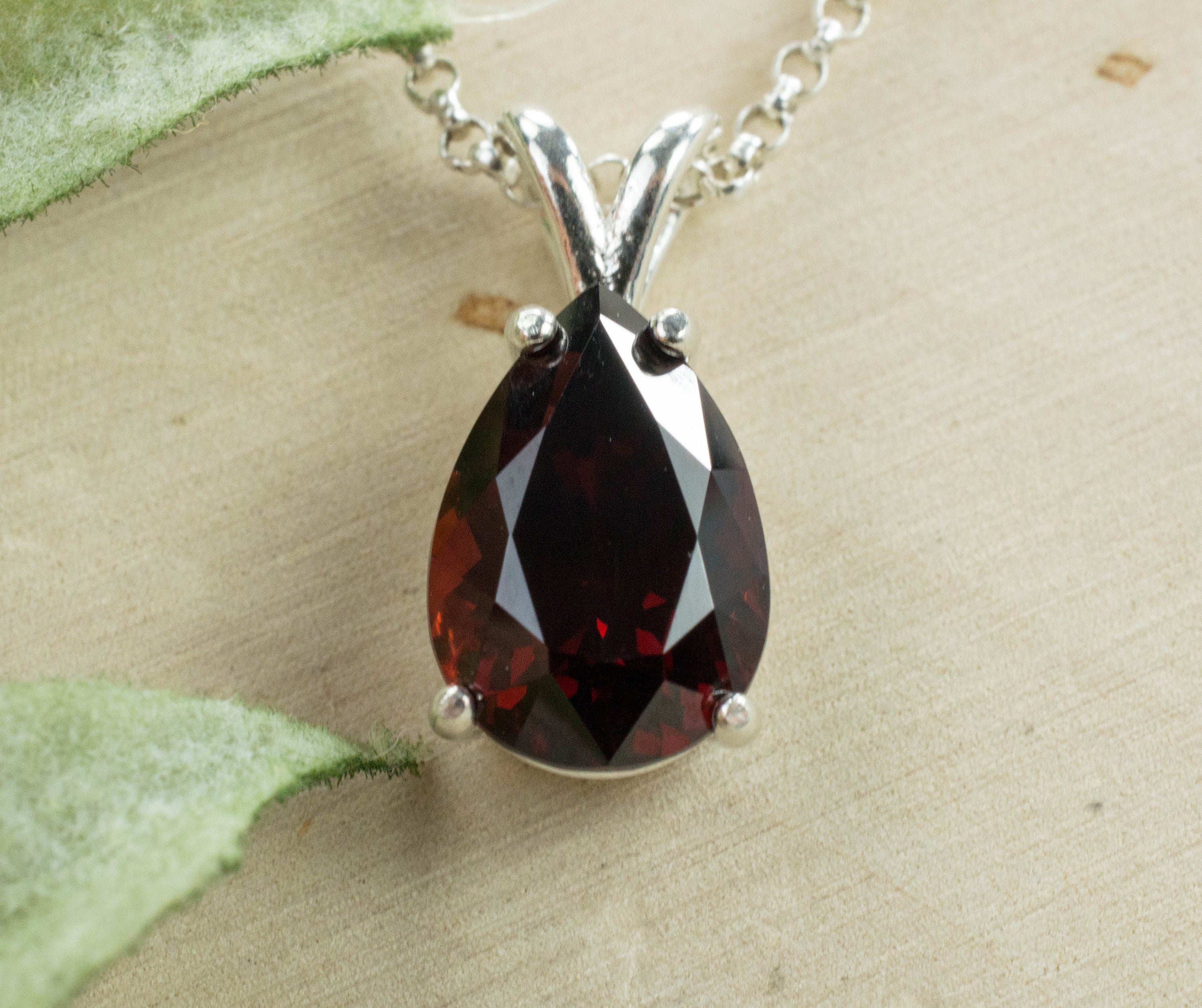 Pyrope on sale garnet necklace