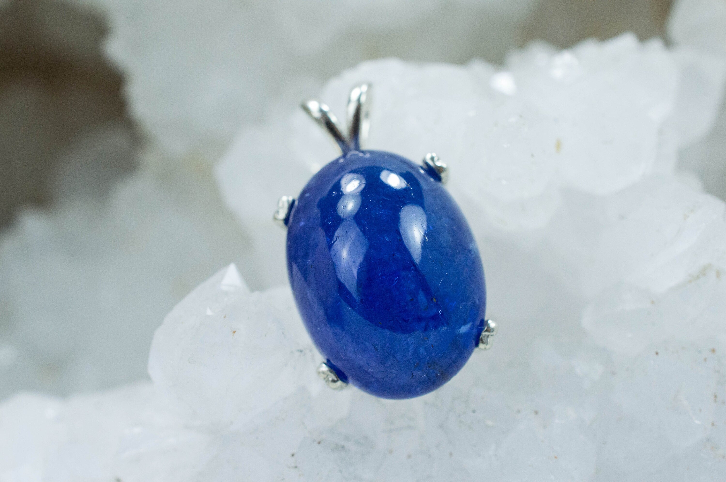 Tanzanite Pendant; Natural Tanzanian Tanzanite; 23.120cts - Mark Oliver Gems