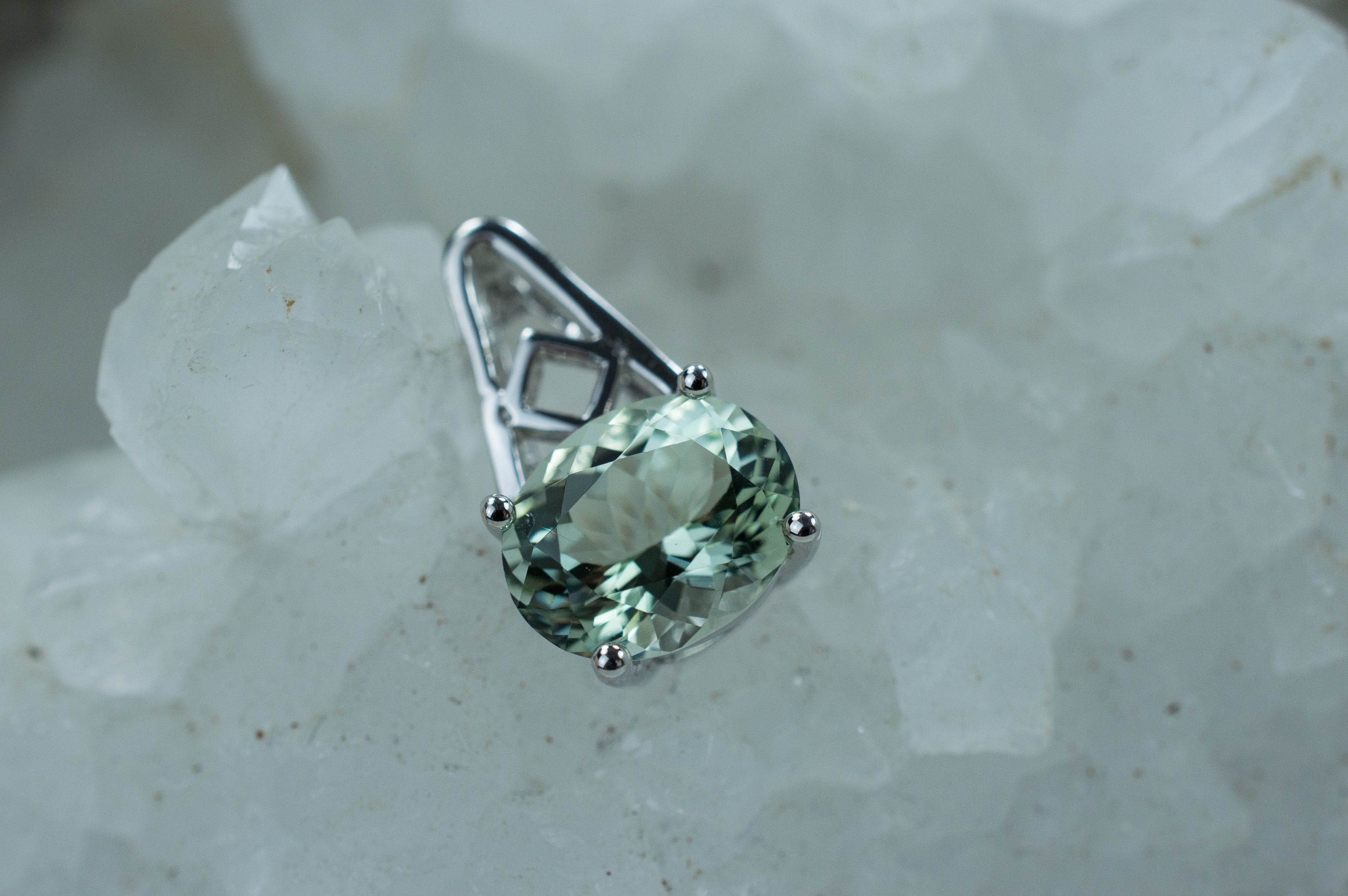 Prasiolite Pendant; Genuine Brazil Green Amethyst; 2.320cts - Mark Oliver Gems