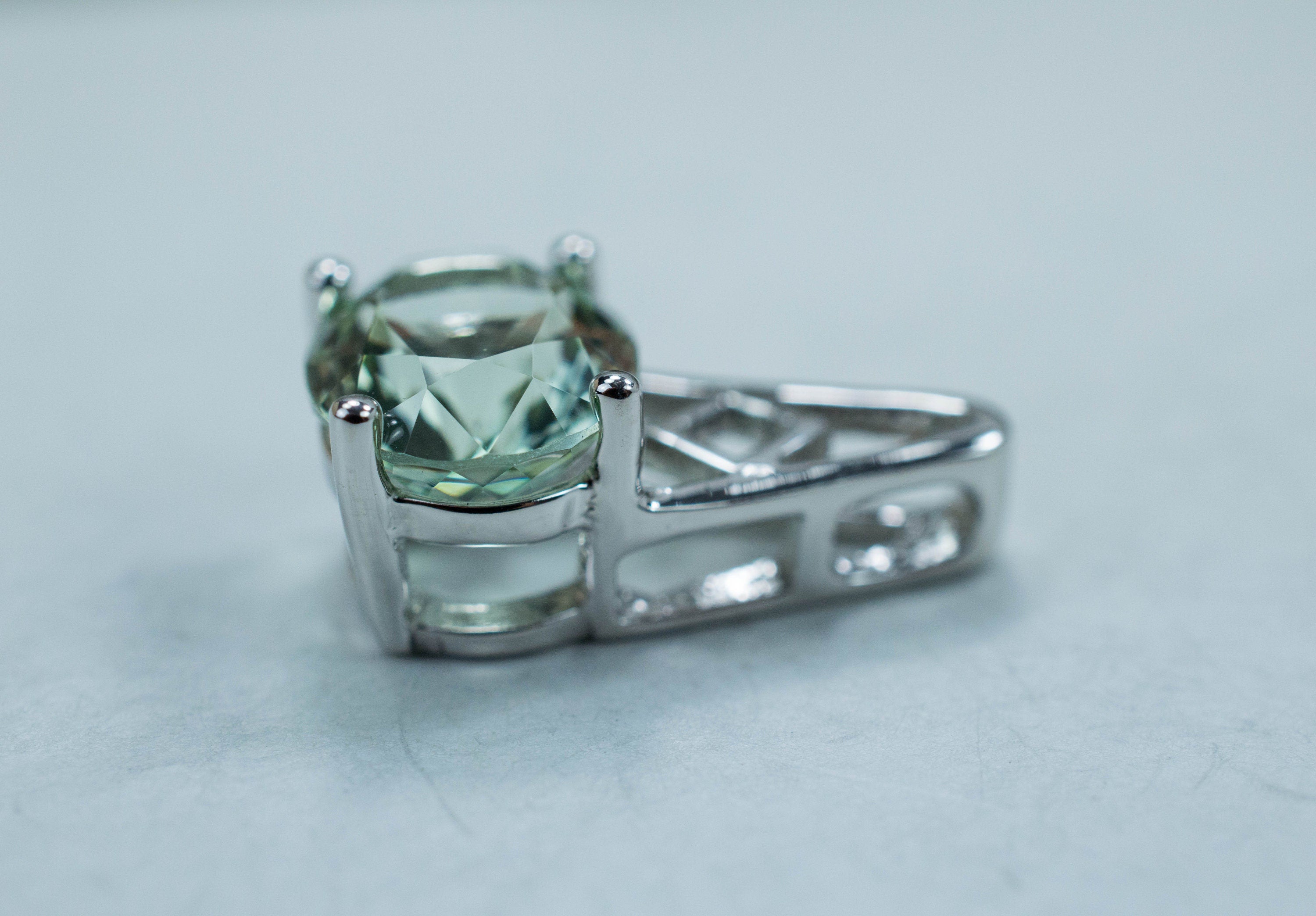 Prasiolite Pendant; Genuine Brazil Green Amethyst; 2.320cts - Mark Oliver Gems