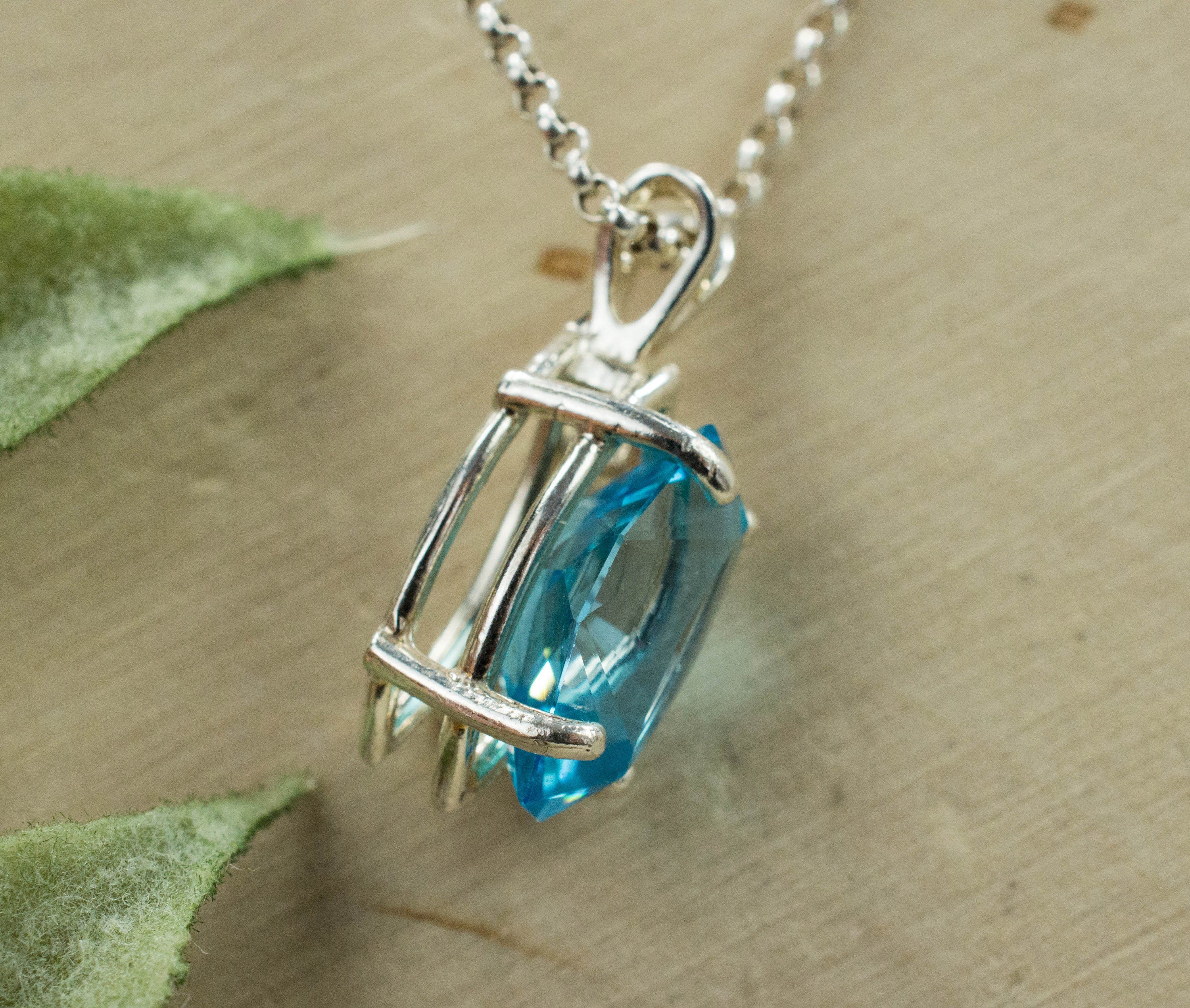 Blue Topaz Pendant; Genuine Brazilian Topaz; 3.930cts - Mark Oliver Gems