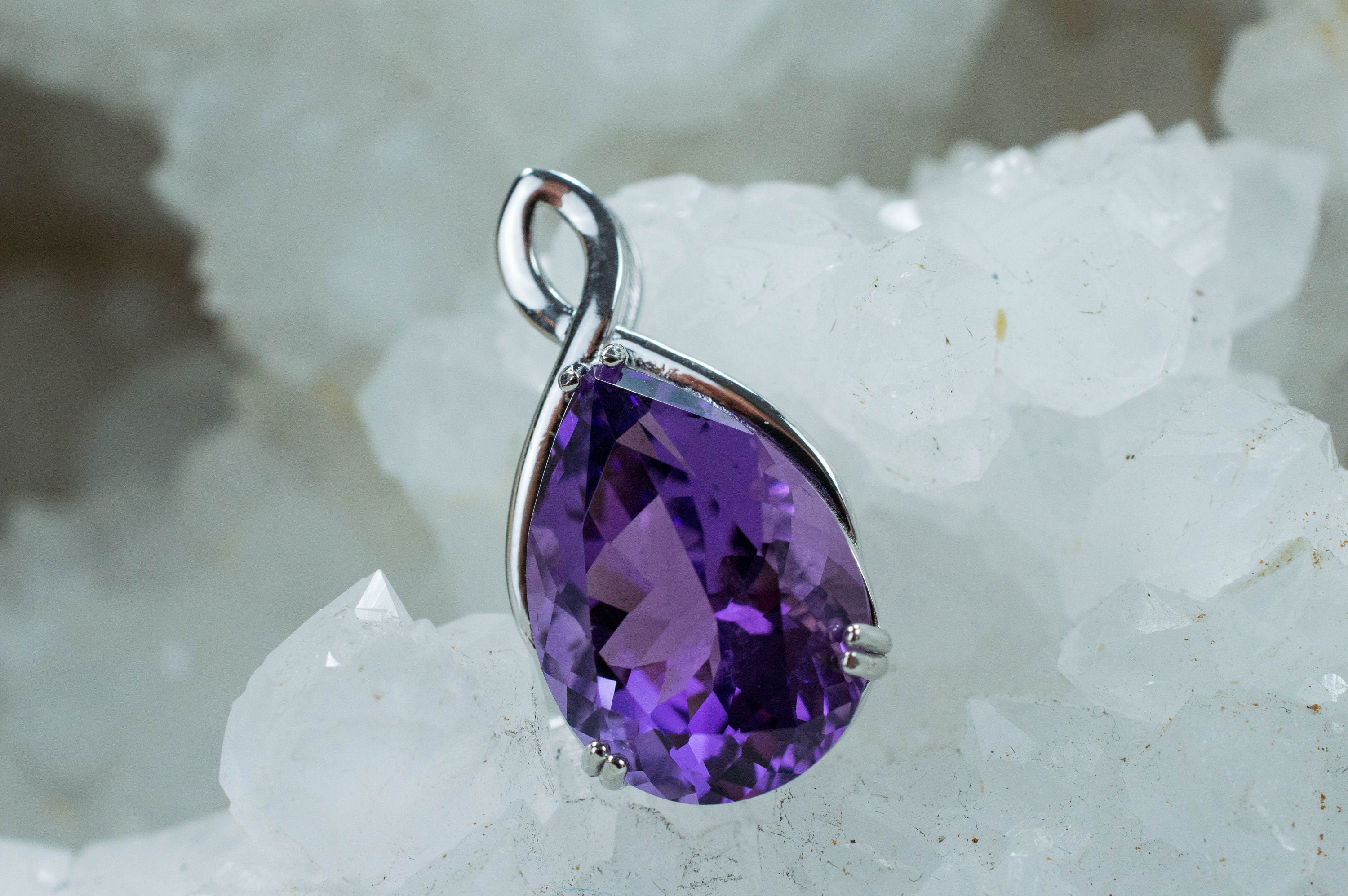 Amethyst Pendant, Untreated Genuine Brazilian Amethyst; 12.120cts - Mark Oliver Gems