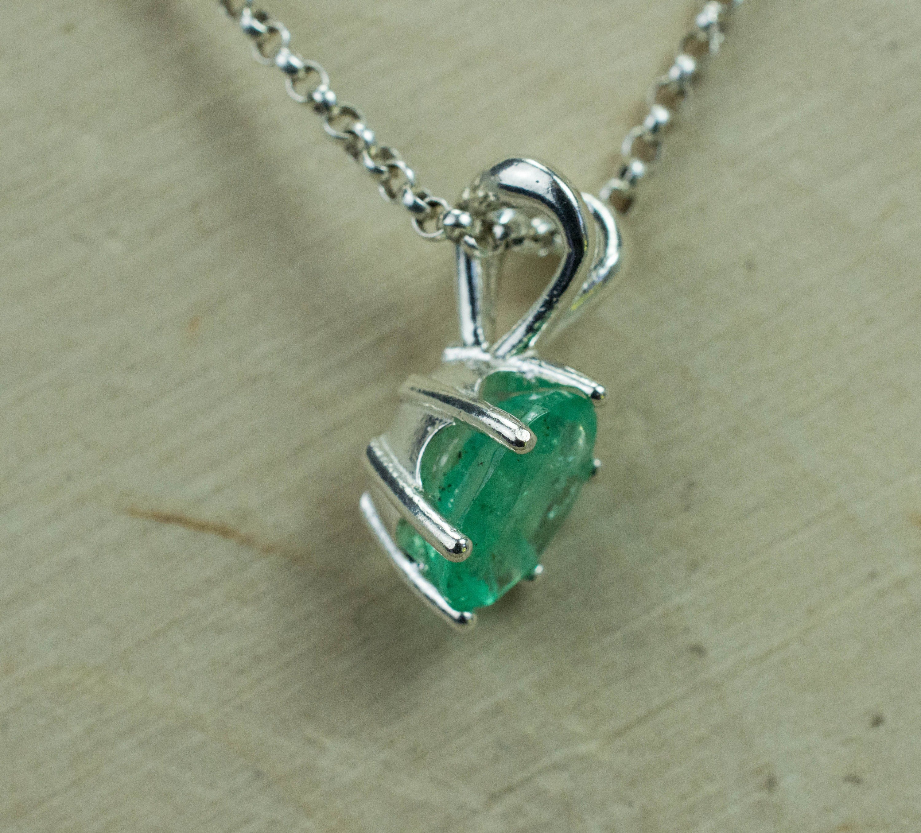 Emerald Pendant, Genuine Brazil Emerald - Mark Oliver Gems
