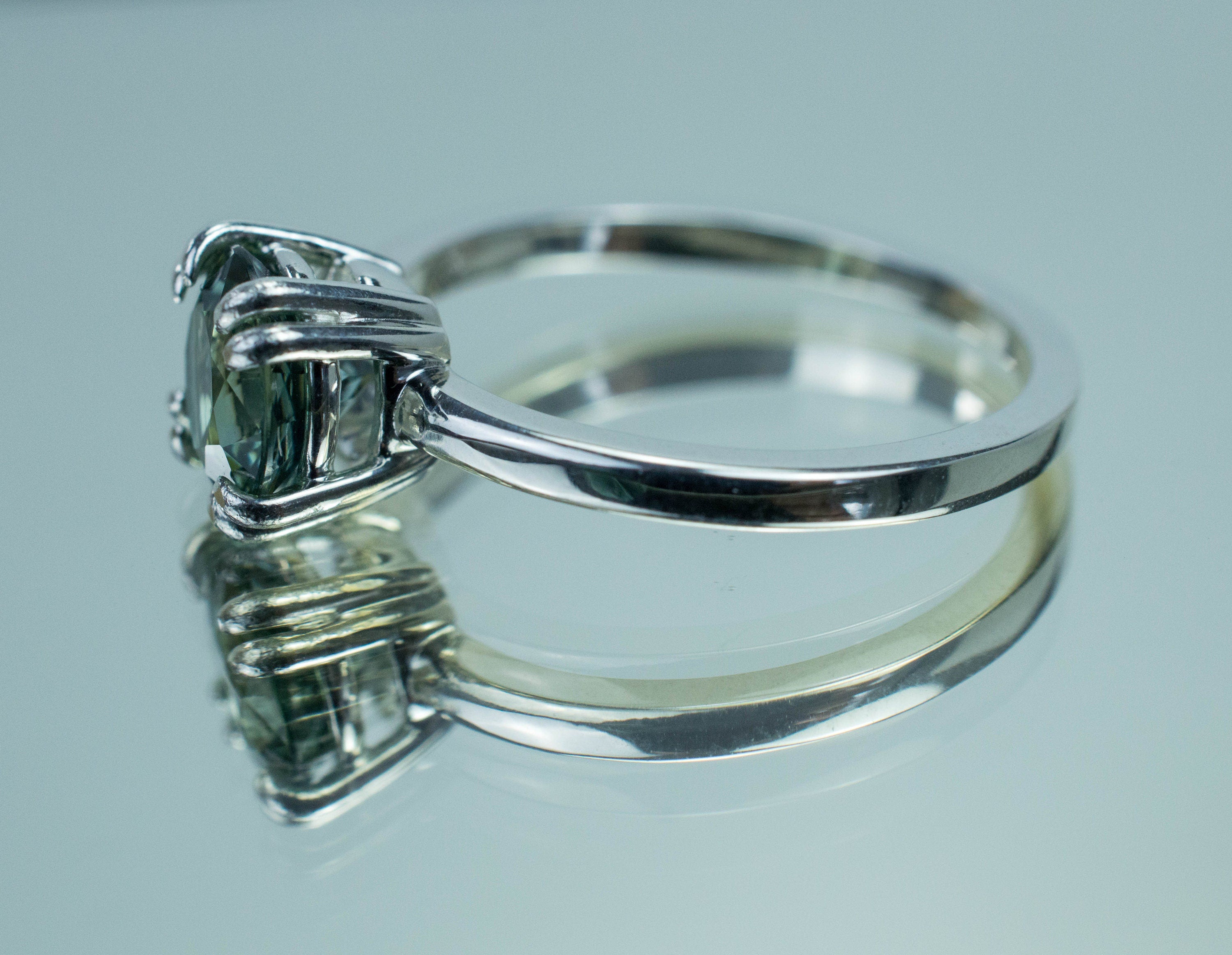 Australian Sapphire Ring, Genuine Parti Sapphire; 1.620cts - Mark Oliver Gems