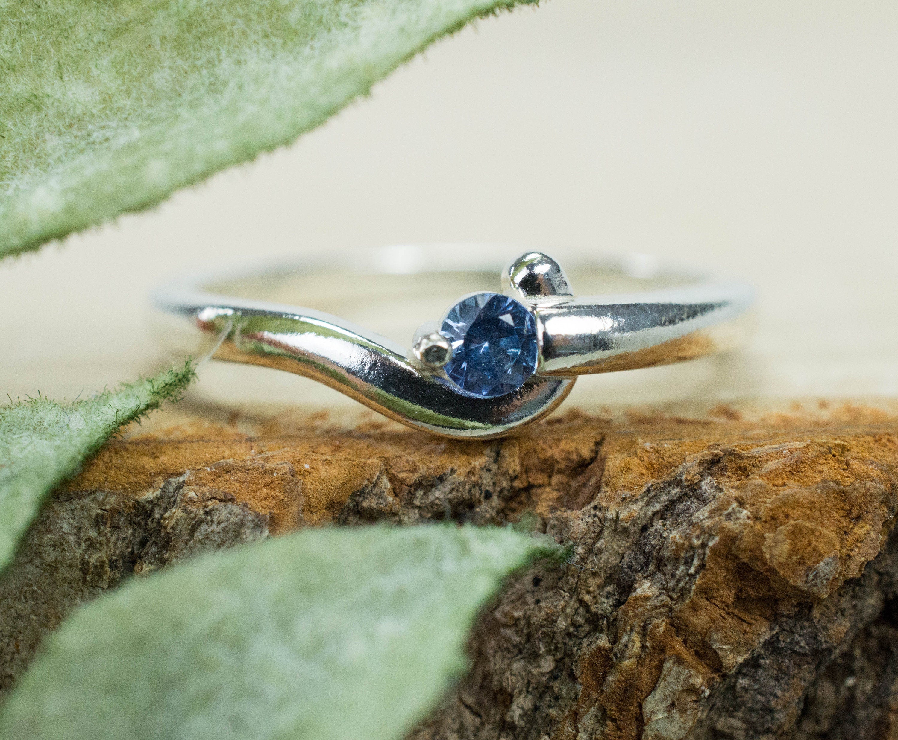 Blue Sapphire Ring, Genuine Untreated Sri Lankan Sapphire; 0.155cts - Mark Oliver Gems