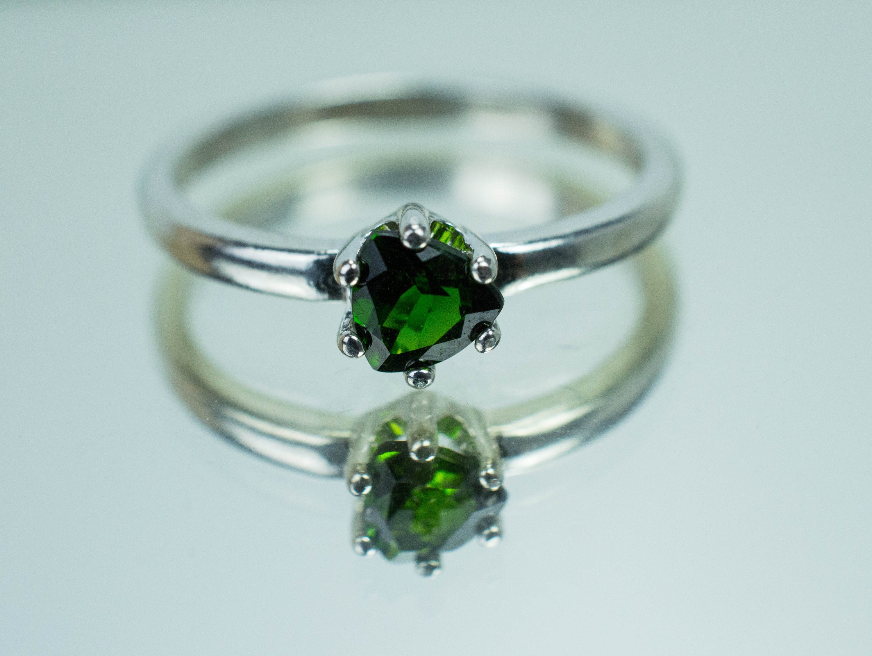 Chrome Diopside Ring; Natural Untreated Siberian Diopside - Mark Oliver Gems