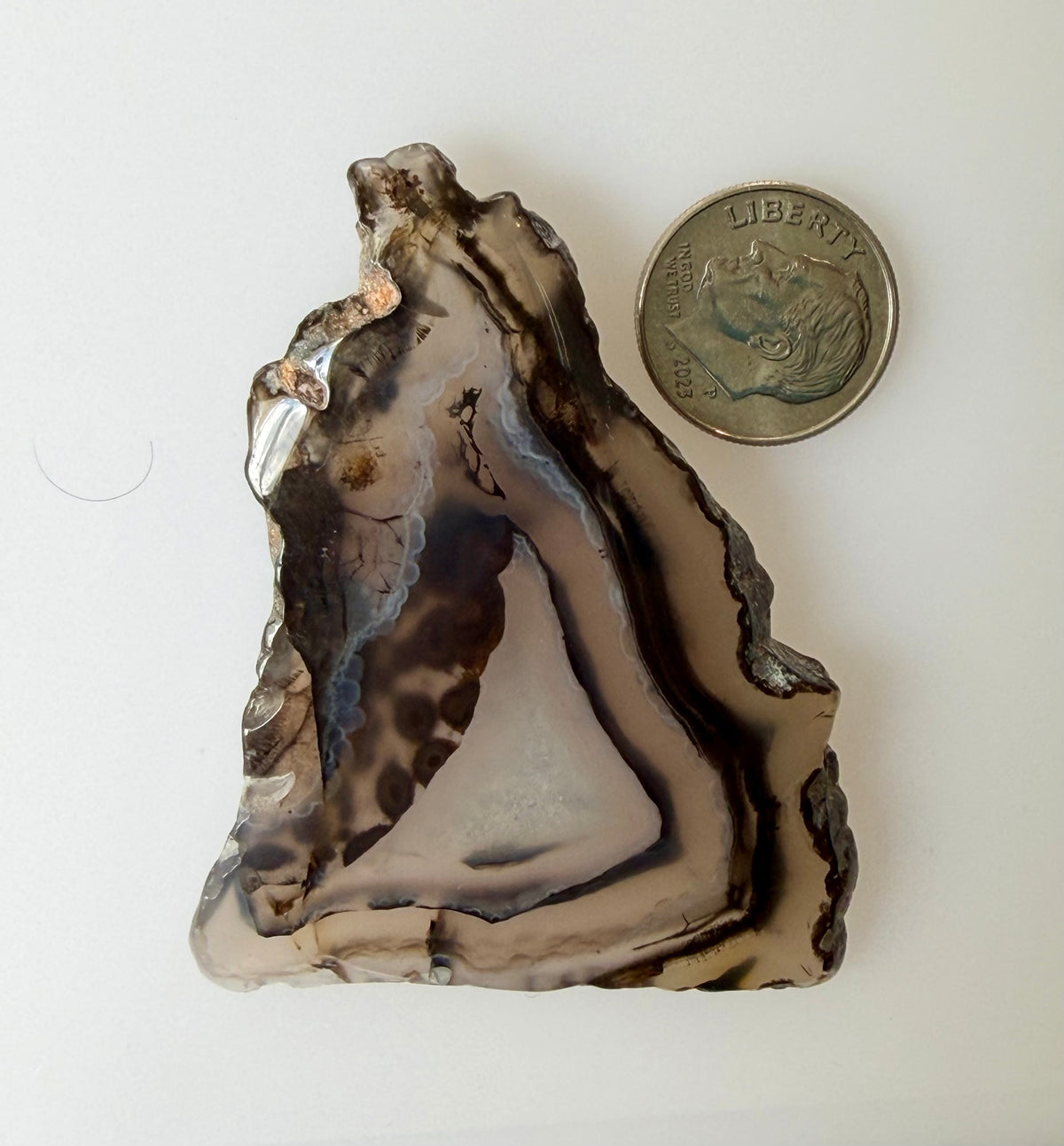 Pierre précieuse d'améthyste ; Améthyste d'Uruguay naturelle non traitée, 4,545 cts 