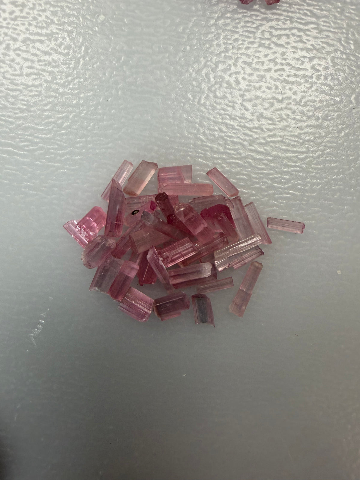 Pink Tourmaline Crystals; Natural Untreated Afghanistan Tourmaline; 25.000ctw packs