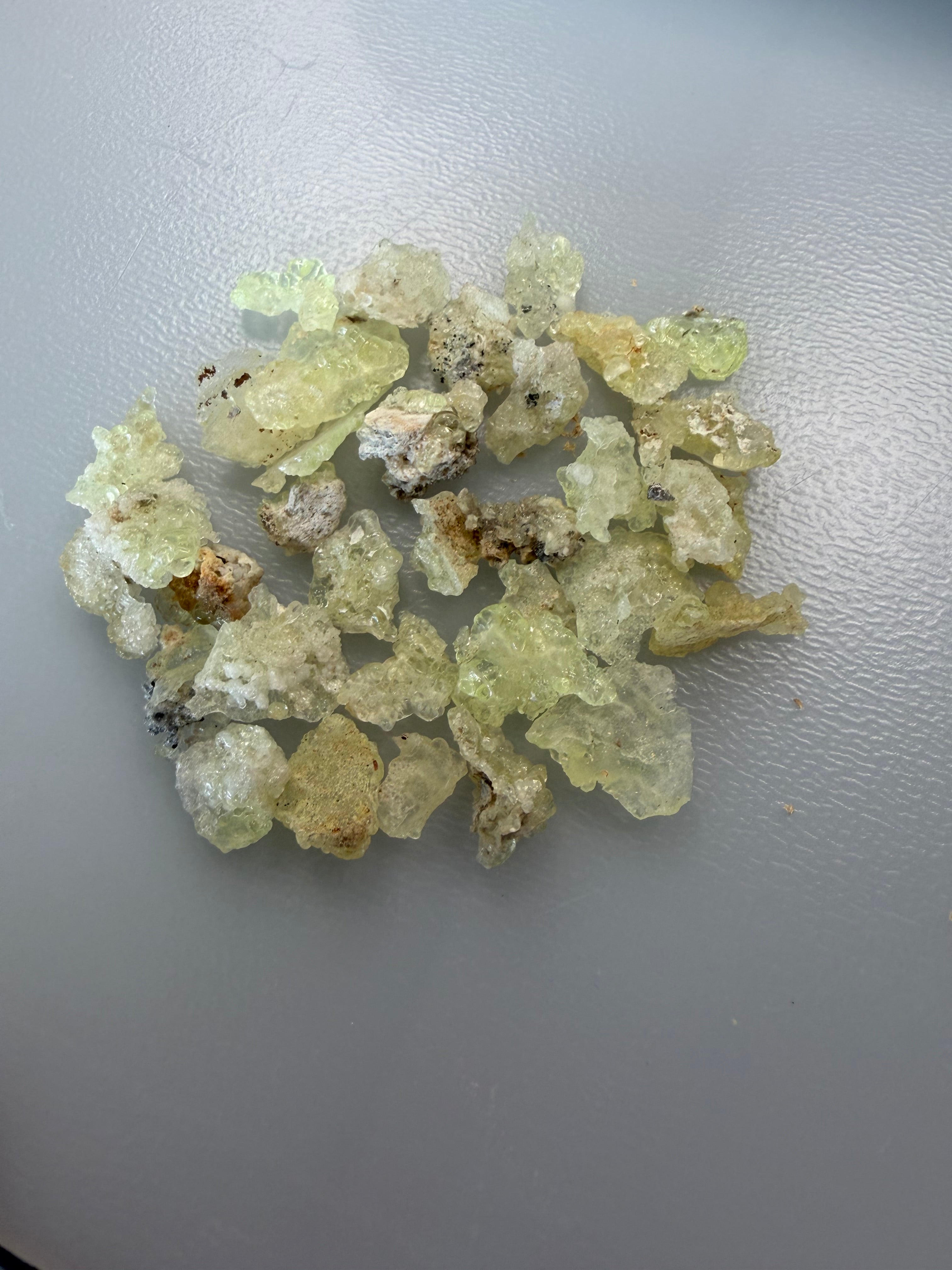Hyalite Opal Specimen; 1.00-4.99ct
