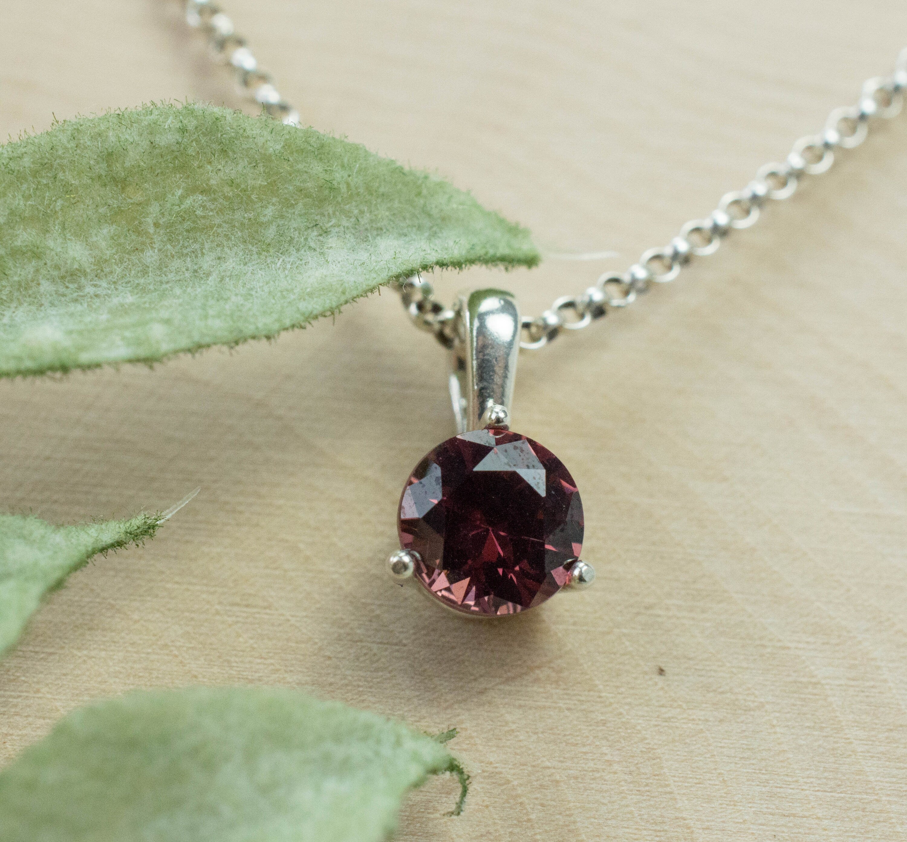 Rhodolite Garnet Pendant; Genuine Untreated Tanzanian Garnet; 1.275cts - Mark Oliver Gems