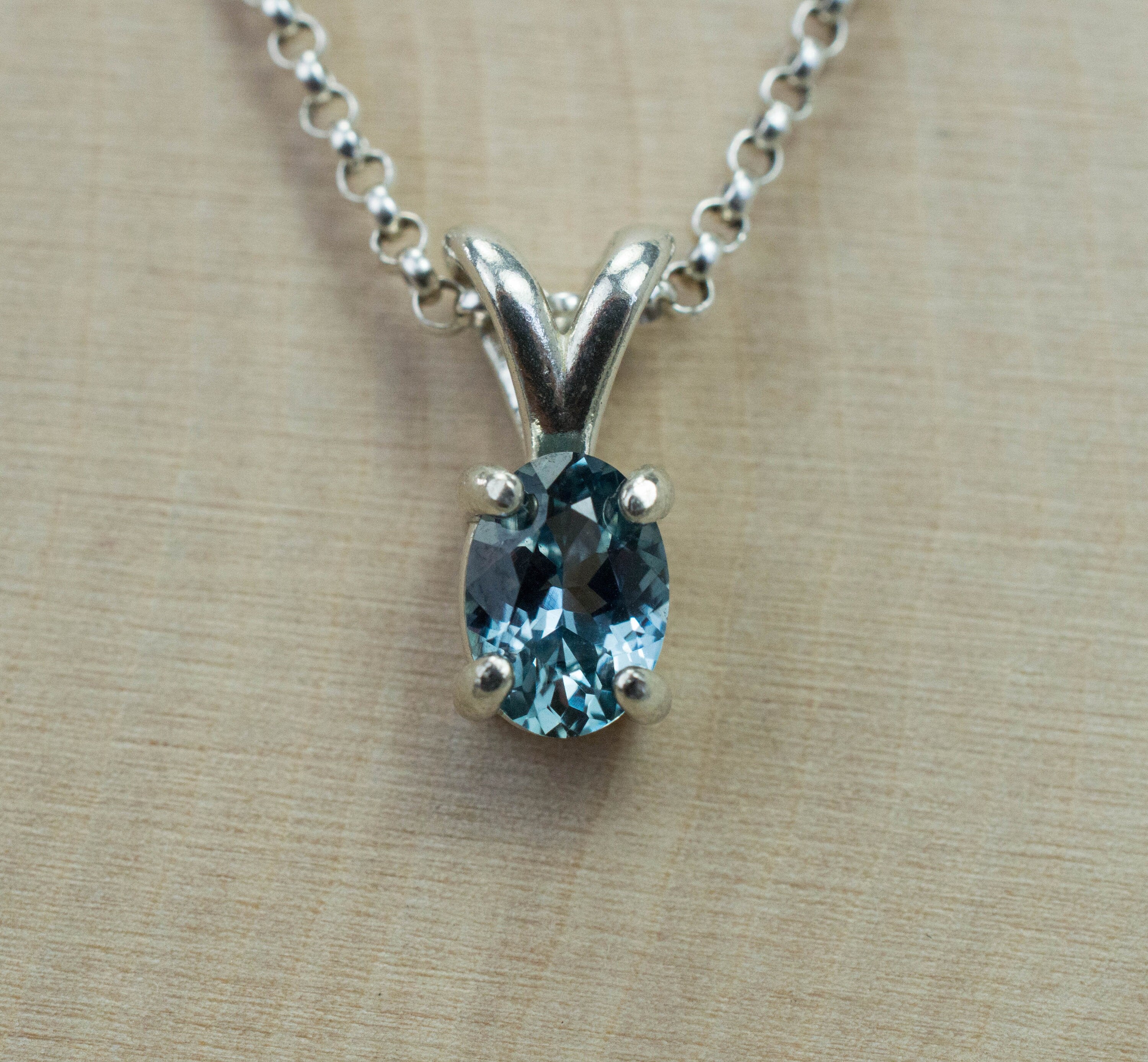 Montana Sapphire Pendant; Genuine USA Sapphire - Mark Oliver Gems