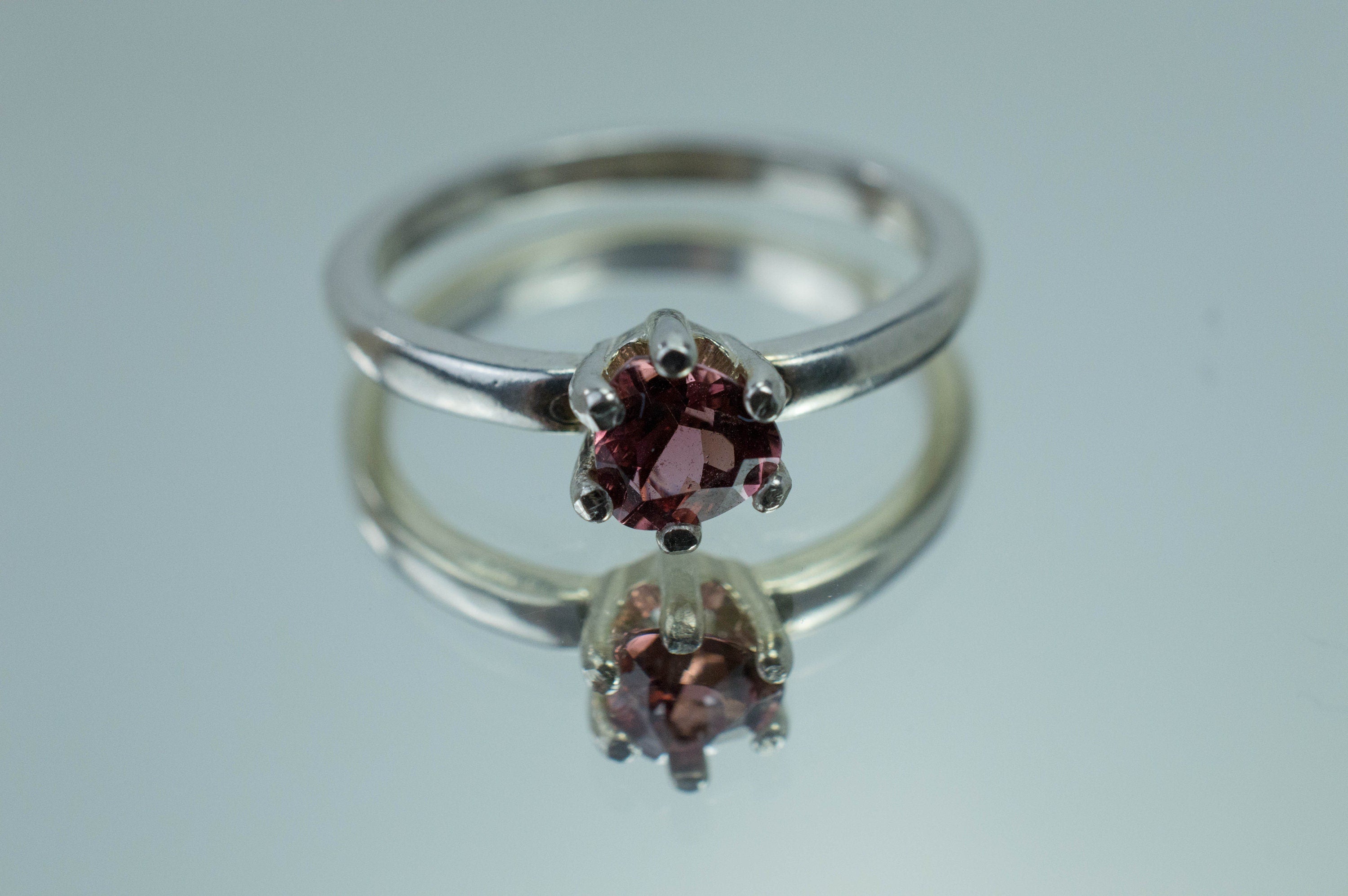 Rhodolite Garnet Ring; Genuine Untreated North Carolina Garnet; 0.585cts - Mark Oliver Gems