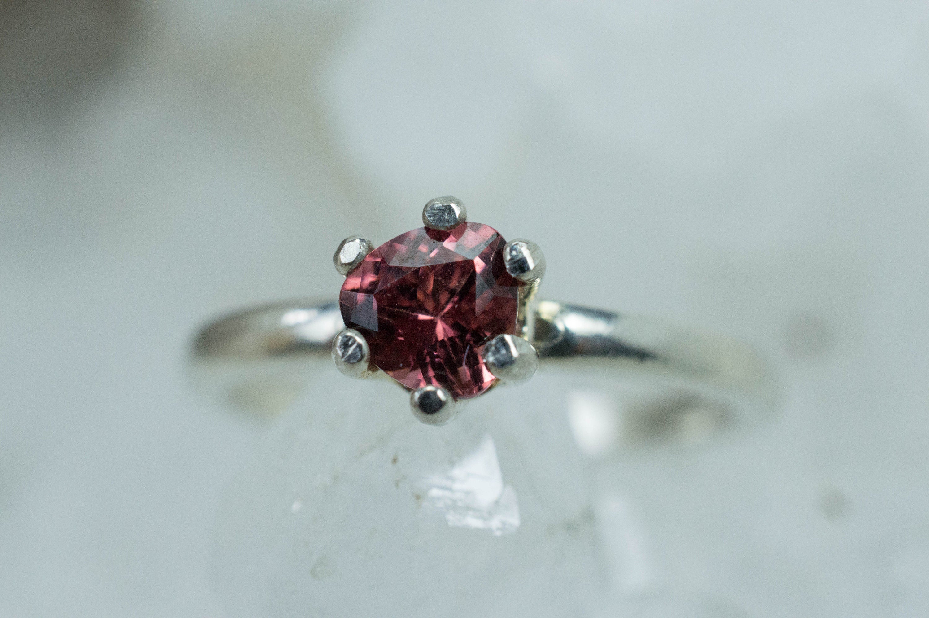 Rhodolite Garnet Ring; Genuine Untreated North Carolina Garnet; 0.585cts - Mark Oliver Gems