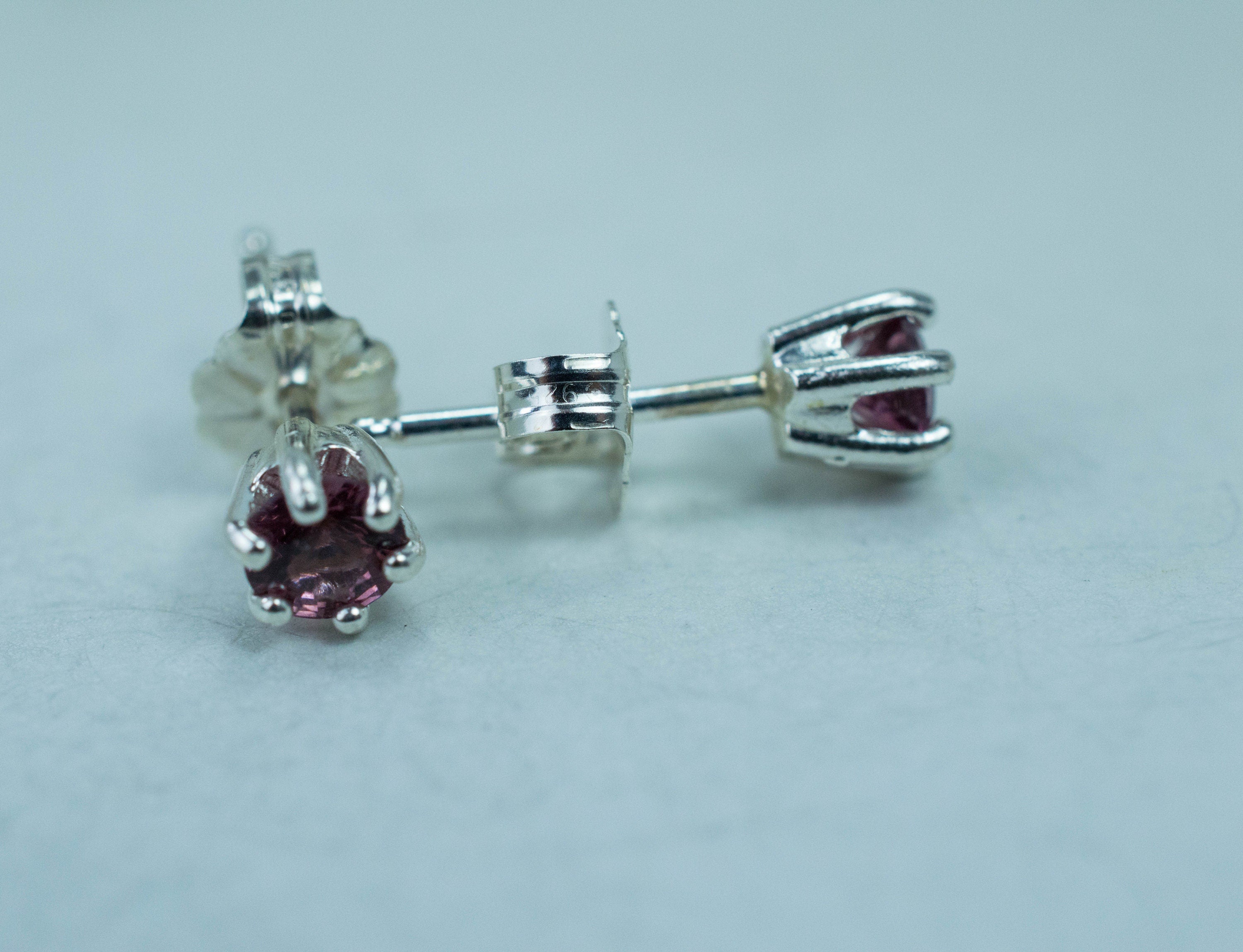 Rhodolite Garnet Earrings, Genuine Untreated Tanzanian Garnet; 0.540cts - Mark Oliver Gems