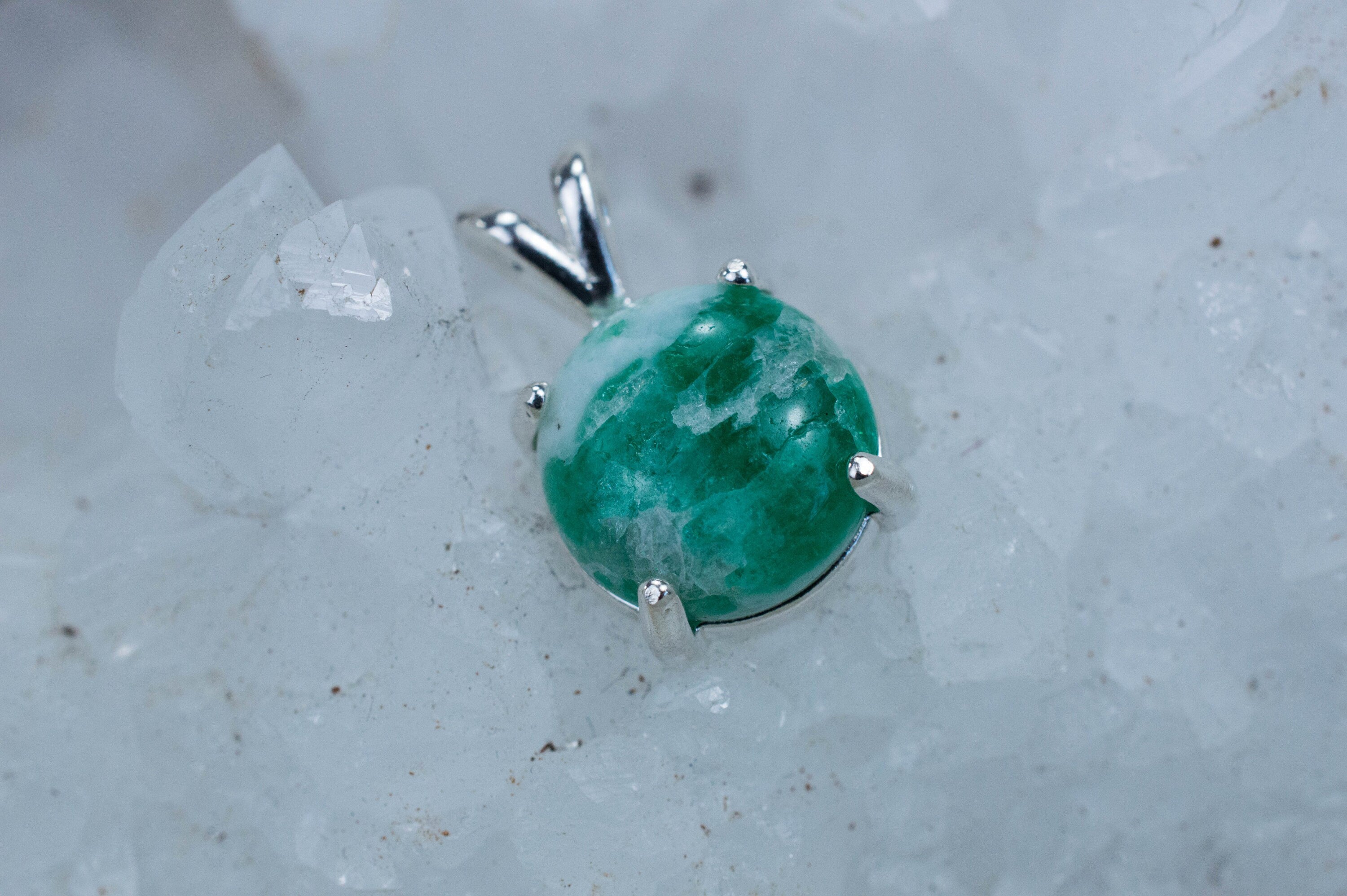 Emerald in Quartz Pendant, Genuine Untreated Brazil Emerald Quartz; 4.480cts - Mark Oliver Gems