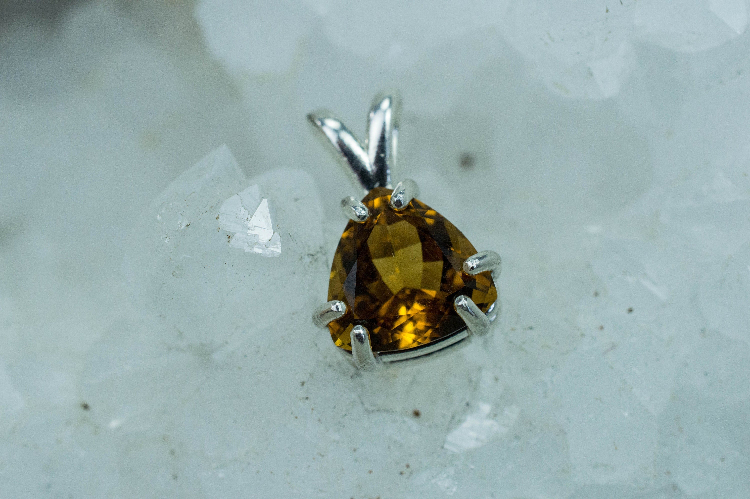 Citrine Pendant; Natural Untreated Congo Citrine; 2.675cts - Mark Oliver Gems