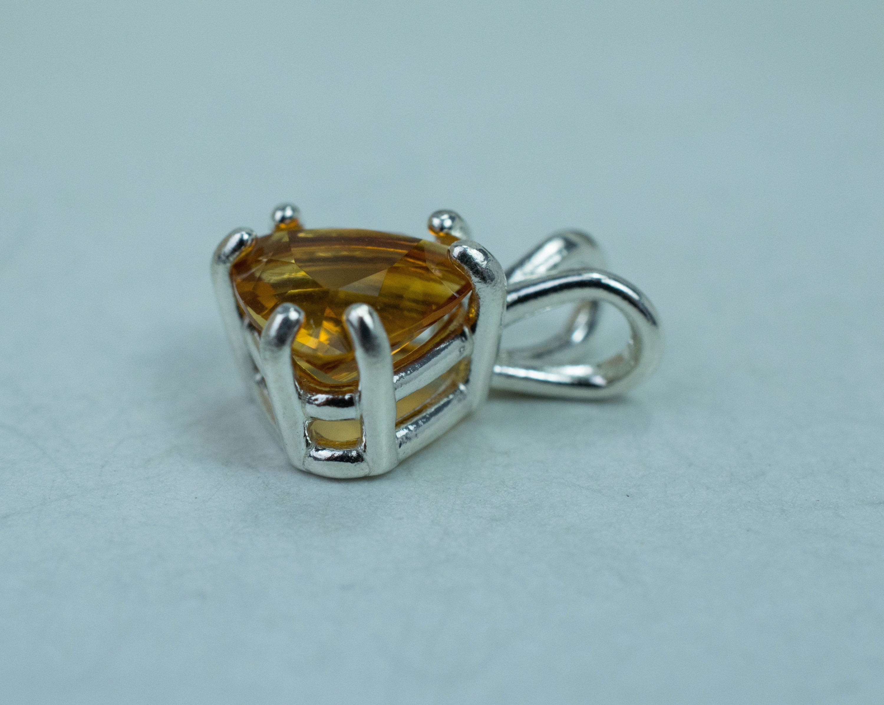 Citrine Pendant; Genuine Untreated Uruguay Citrine; 1.730cts - Mark Oliver Gems