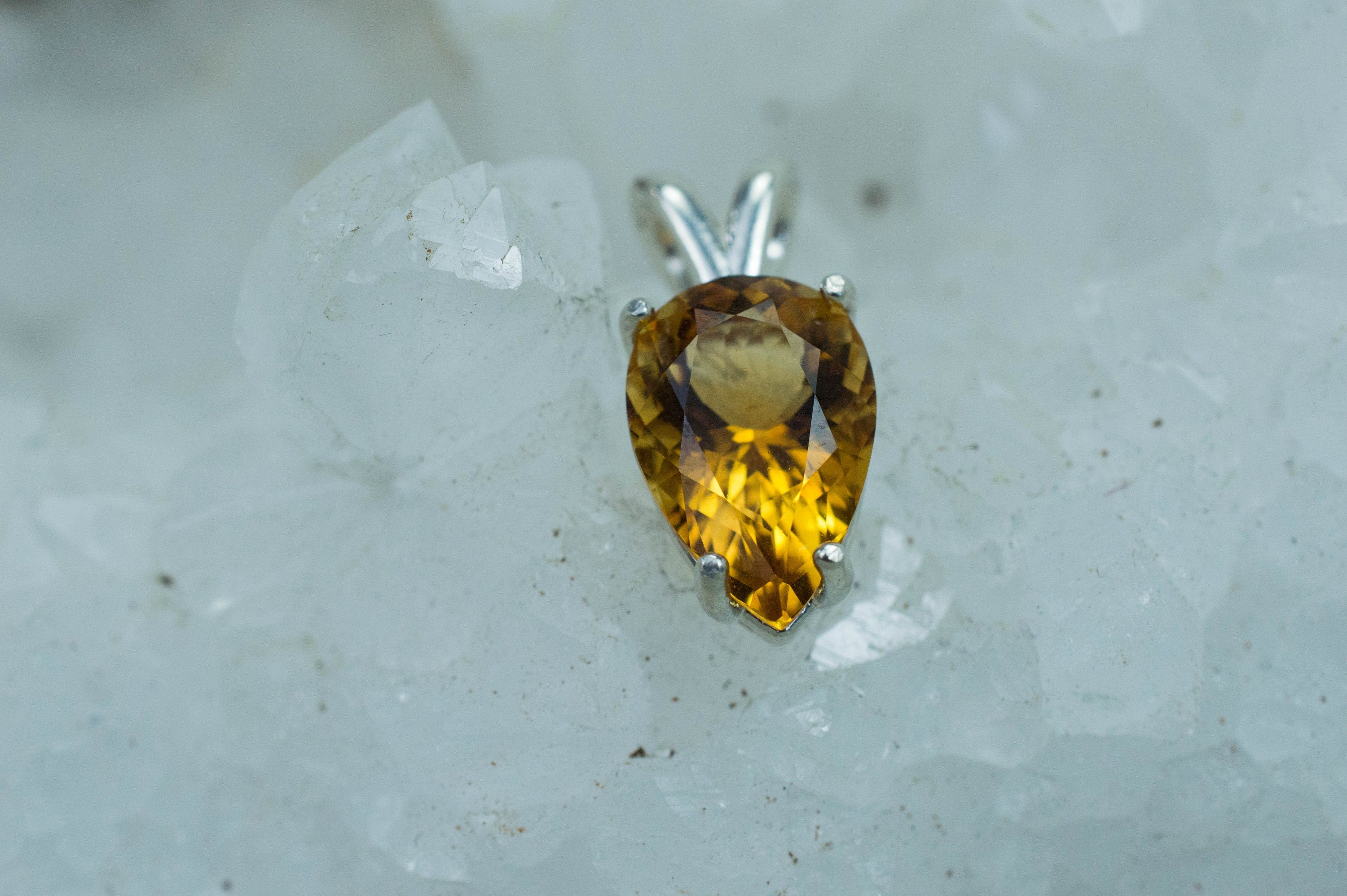 Citrine Pendant; Genuine Untreated Uruguay Citrine; 2.735cts - Mark Oliver Gems