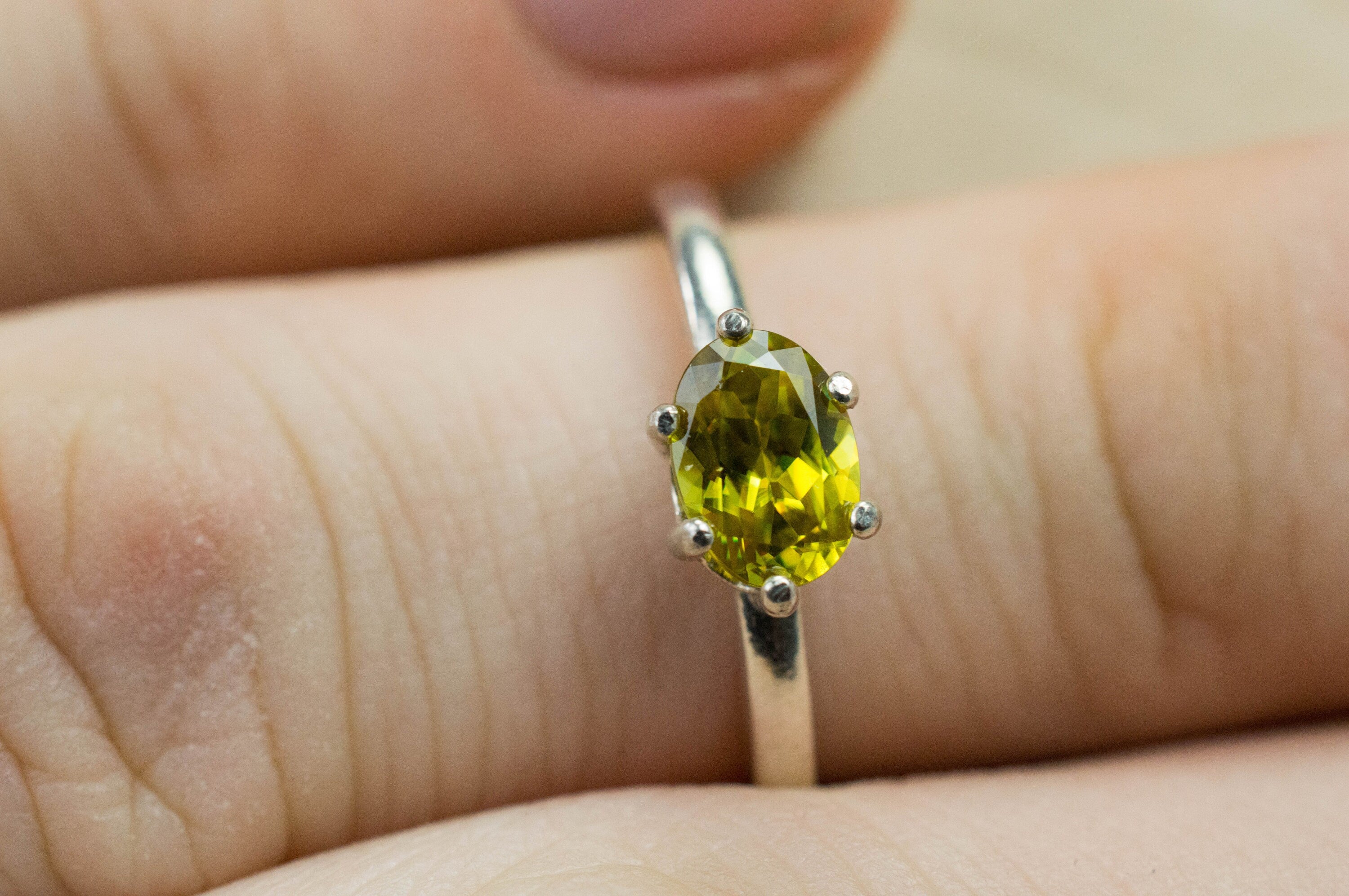 Sphene Ring, Genuine Untreated Pakistan Sphene; 0.780cts