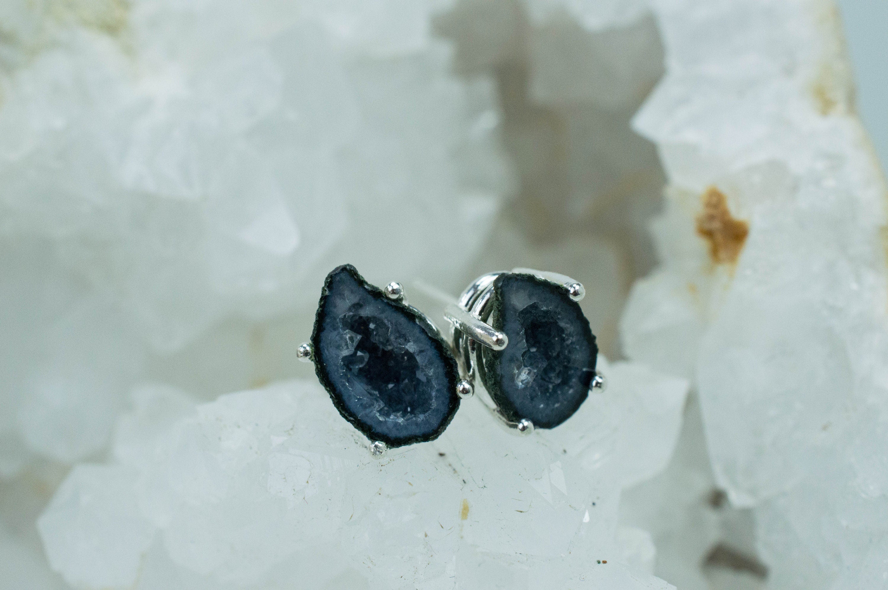 Agate Geode Earrings, Genuine Untreated Mexico Tabasco Mini Geodes; 3.455cts
