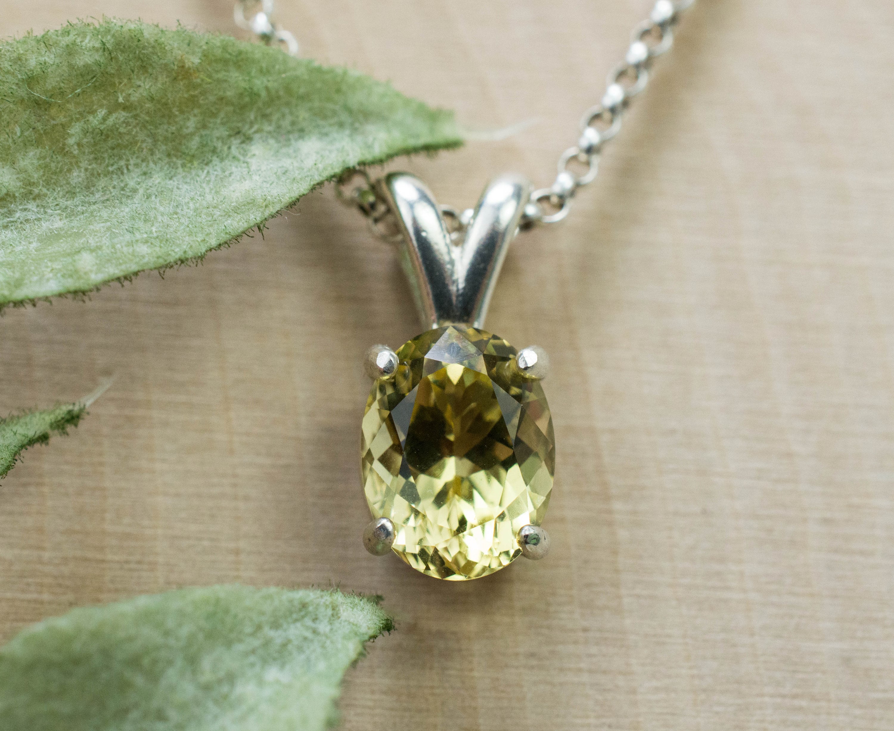 Heliodor Pendant, Natural Untreated Brazil Golden Beryl; 1.675cts