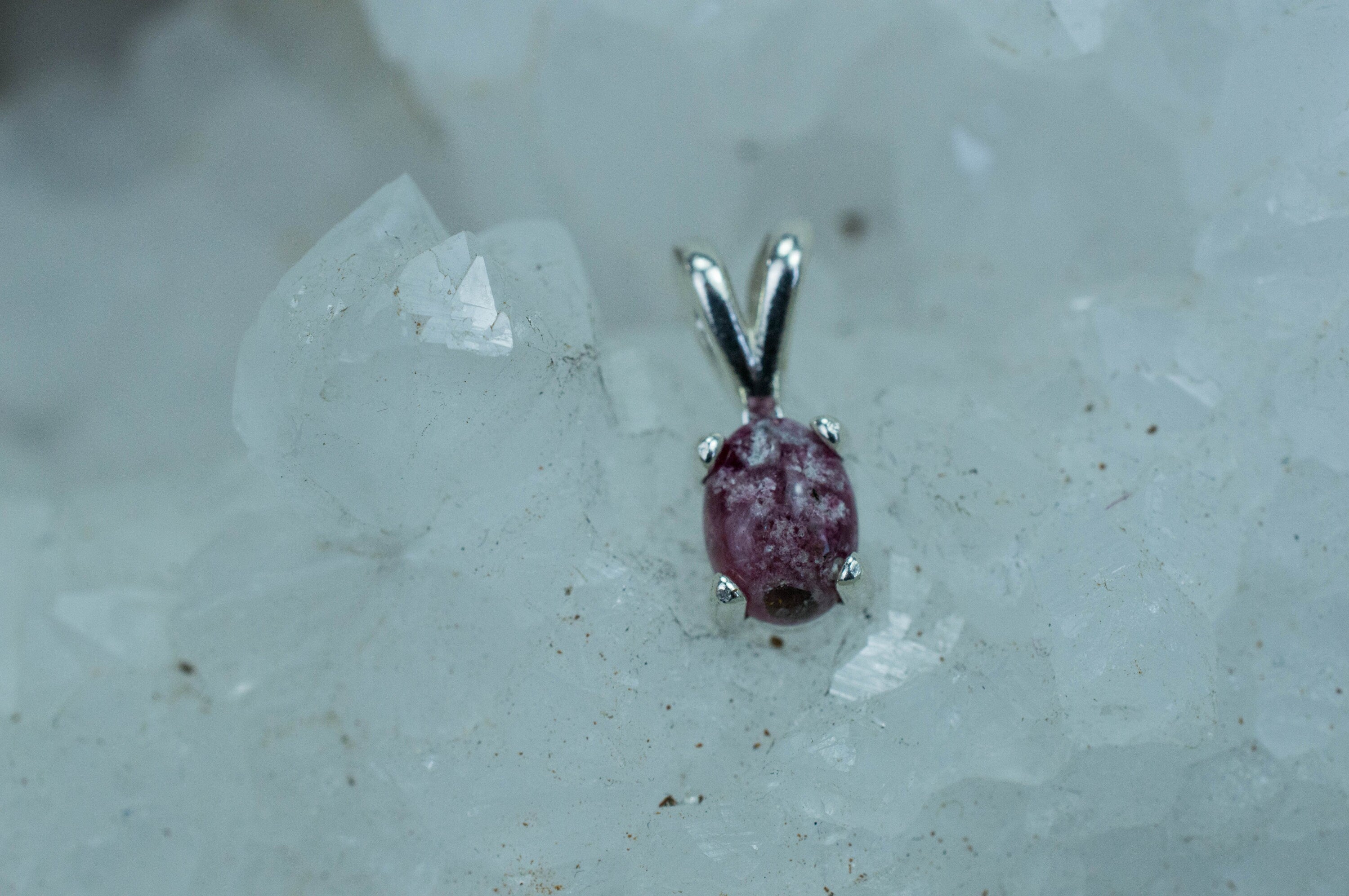 Bixbite Pendant; Genuine Untreated USA Bixbite in Matrix; 0.715cts