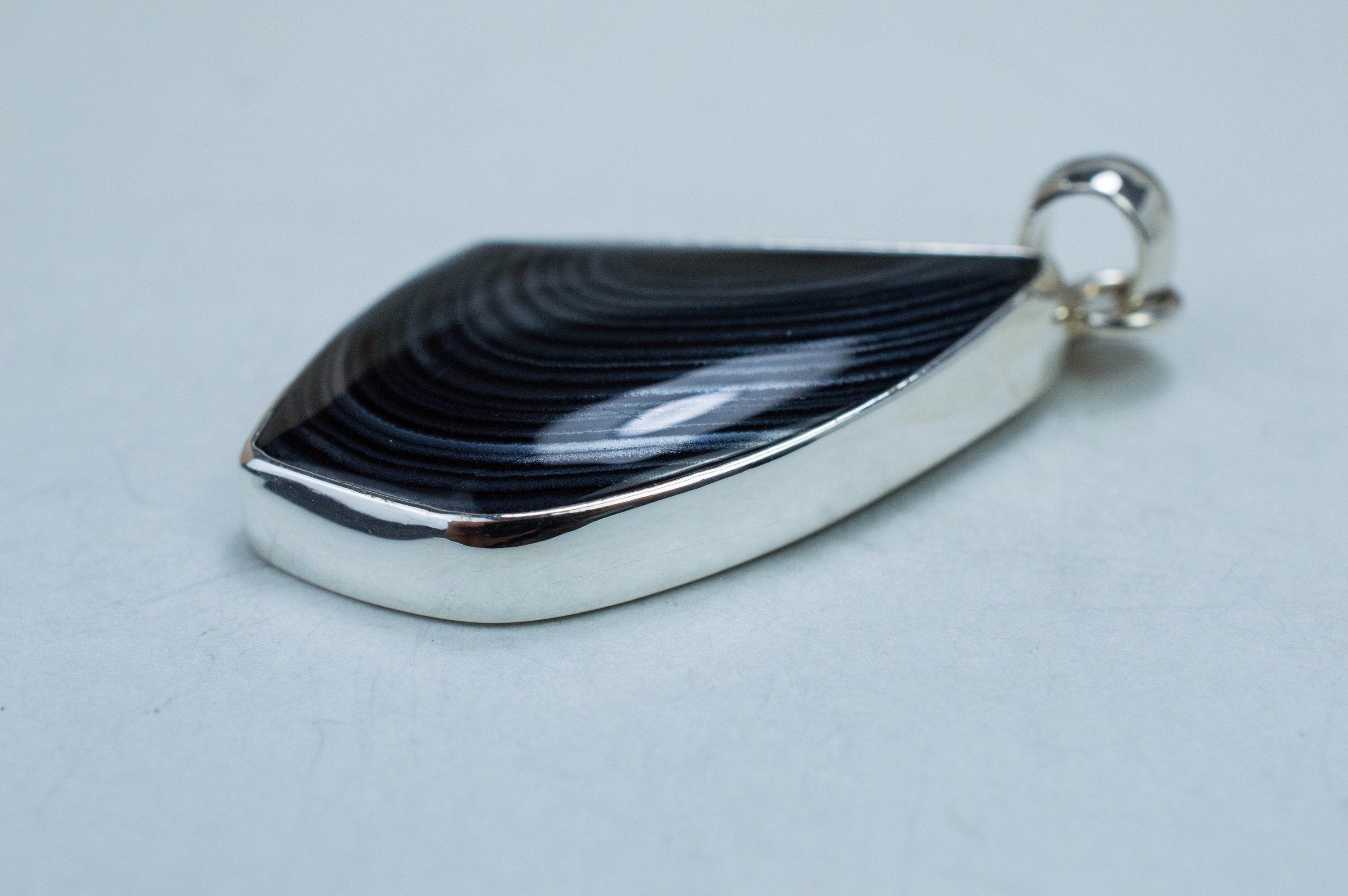 Banded Agate Pendant, Natural Untreated Oregon Black Agate