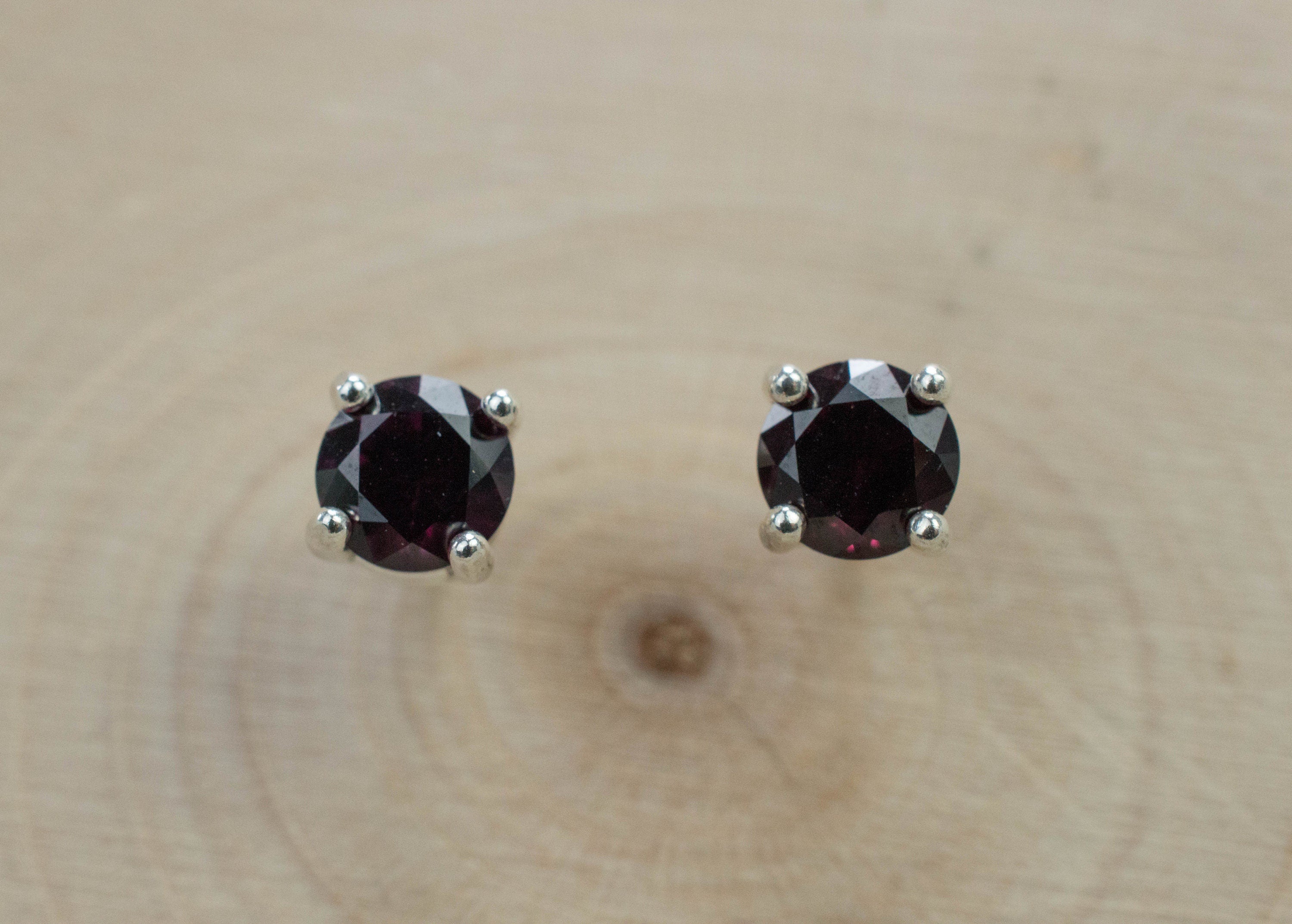 Anthill Garnet Earrings; Natural and Untreated Arizona Pyrope Garnets; 0.890cts