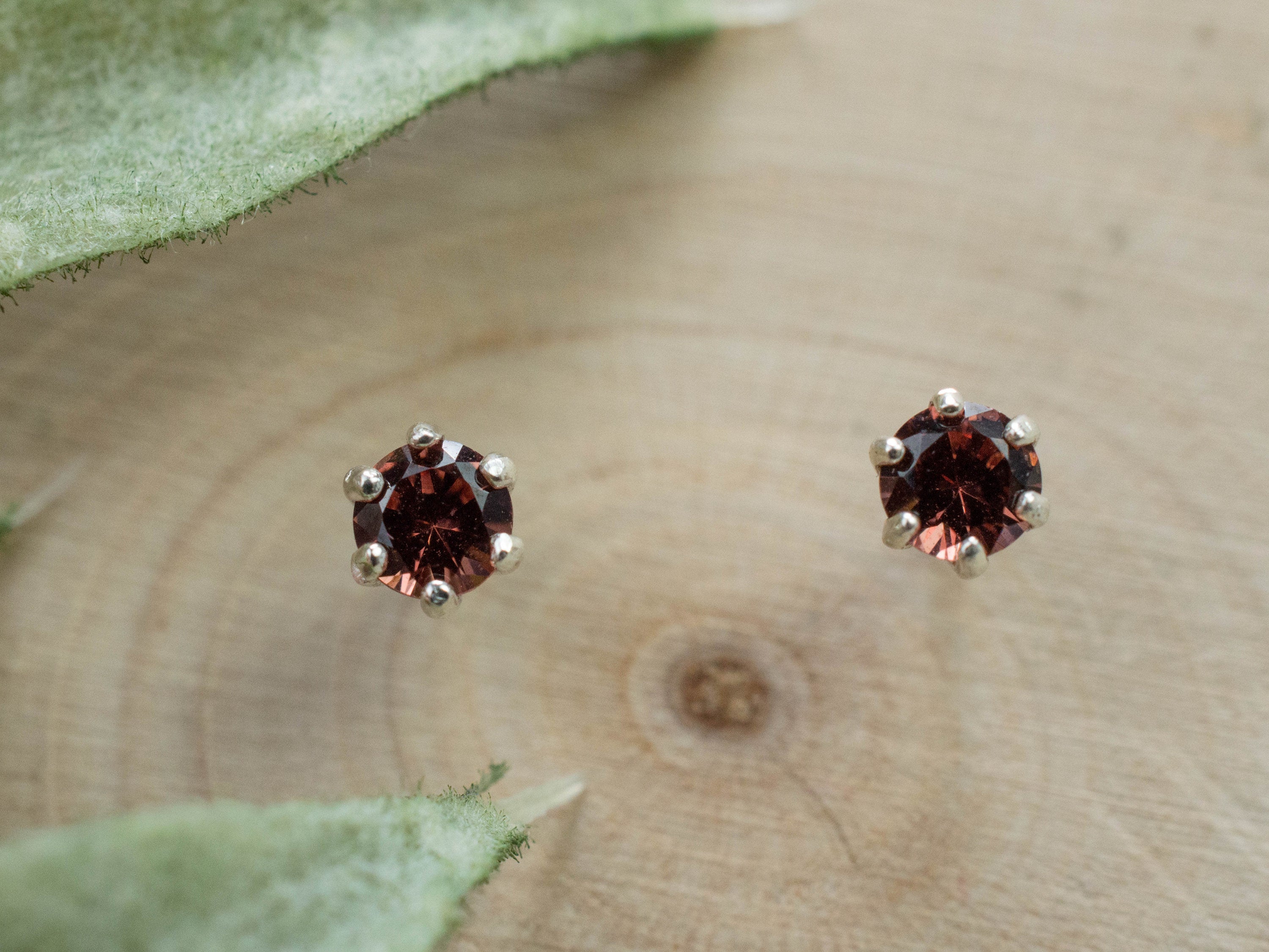 Cinnamon Garnet Earrings; Natural Untreated Tanzania Garnet; 0.250cts