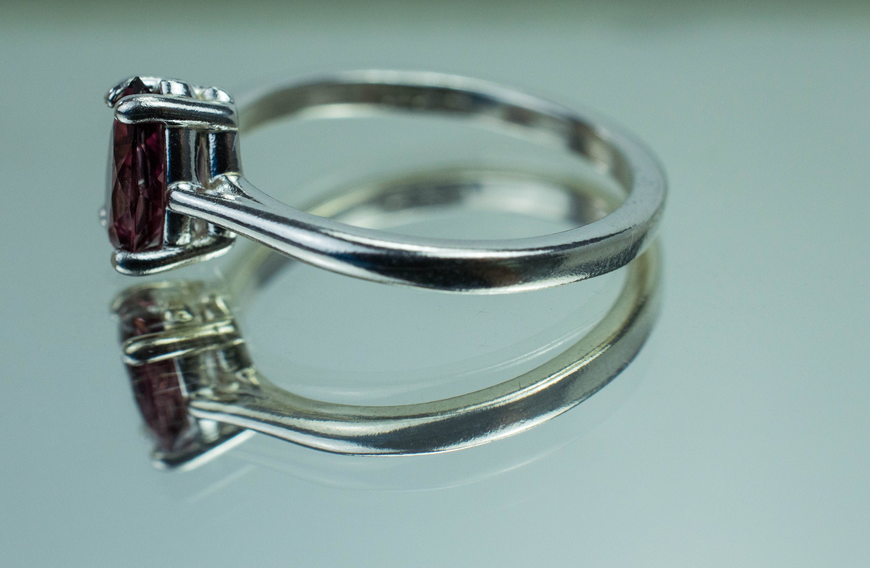 Cranberry Garnet Ring; Genuine Untreated Tanzania Garnet; 0.915cts - Mark Oliver Gems