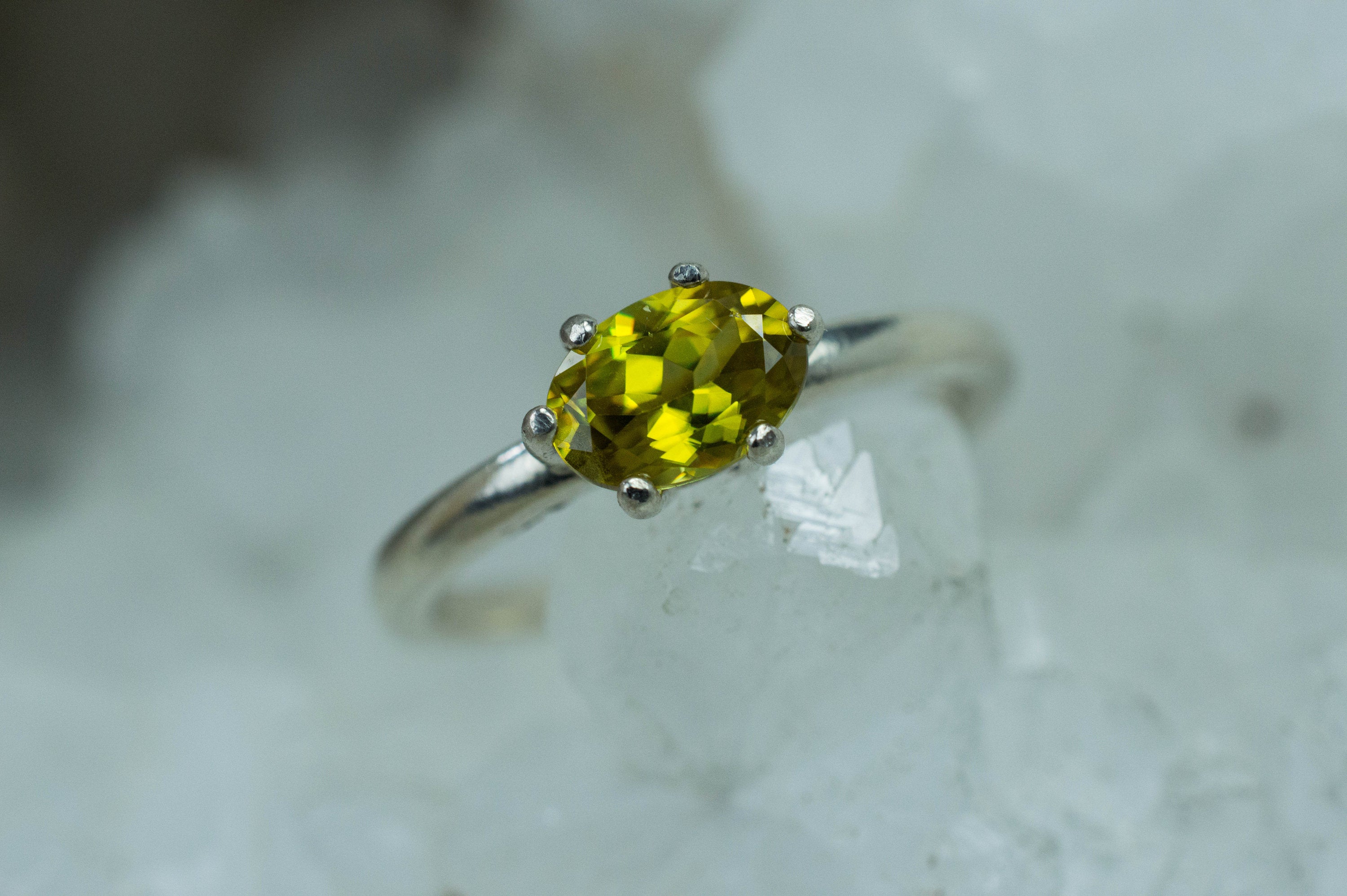 Sphene Ring, Genuine Untreated Pakistan Sphene; 0.780cts