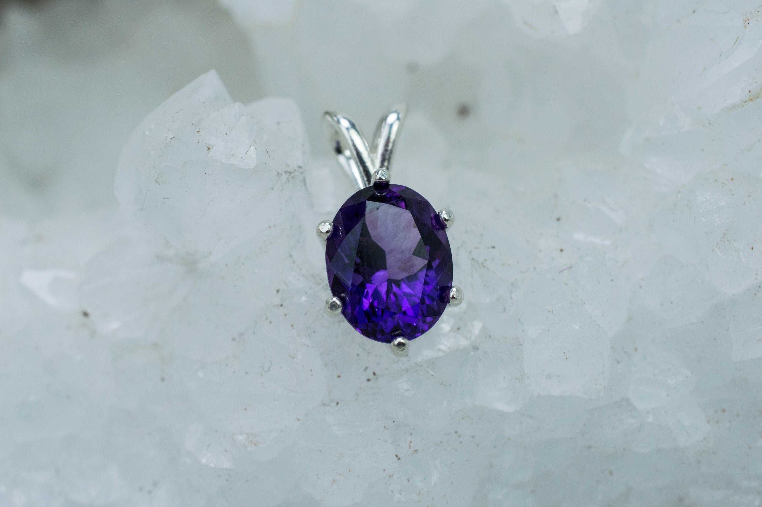 Amethyst Pendant, Natural Untreated Uruguay Amethyst; 2.410cts