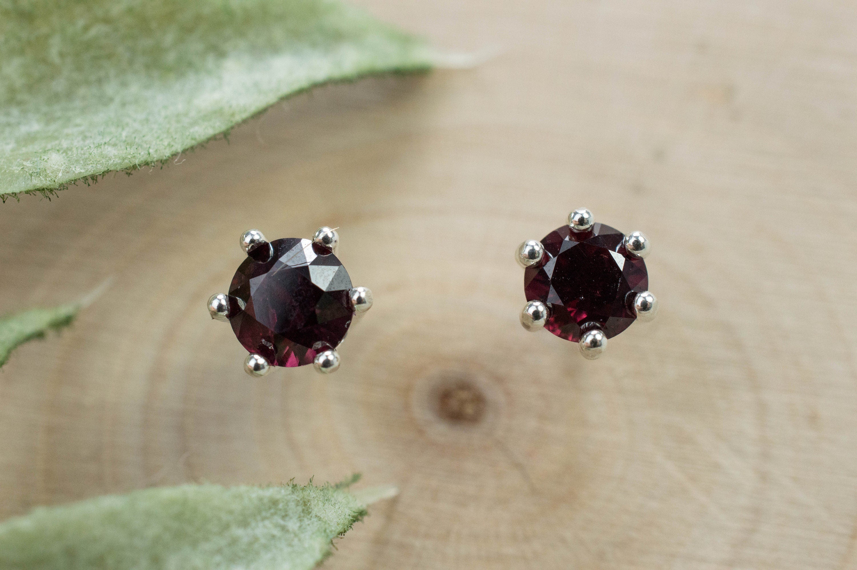 Anthill Garnet Earrings; Natural and Untreated Arizona Pyrope Garnets; 0.825cts